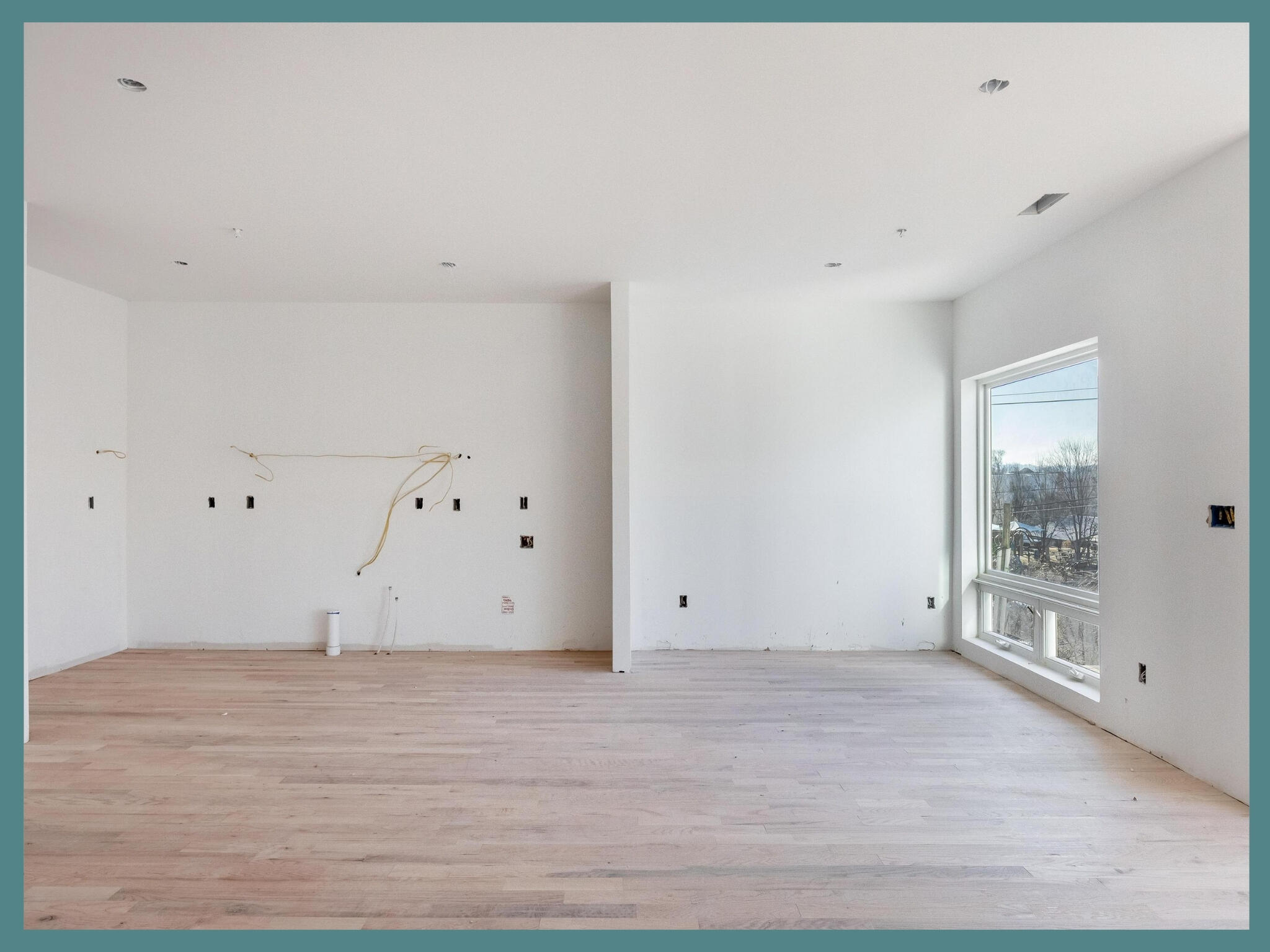 1603 Long Street, 206