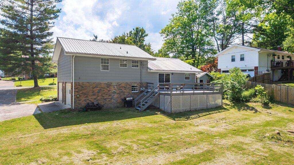 2505 Dowler Circle