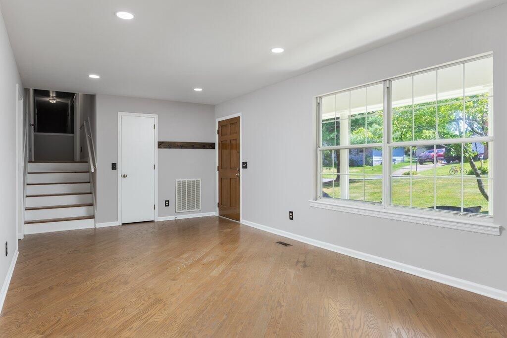 2505 Dowler Circle