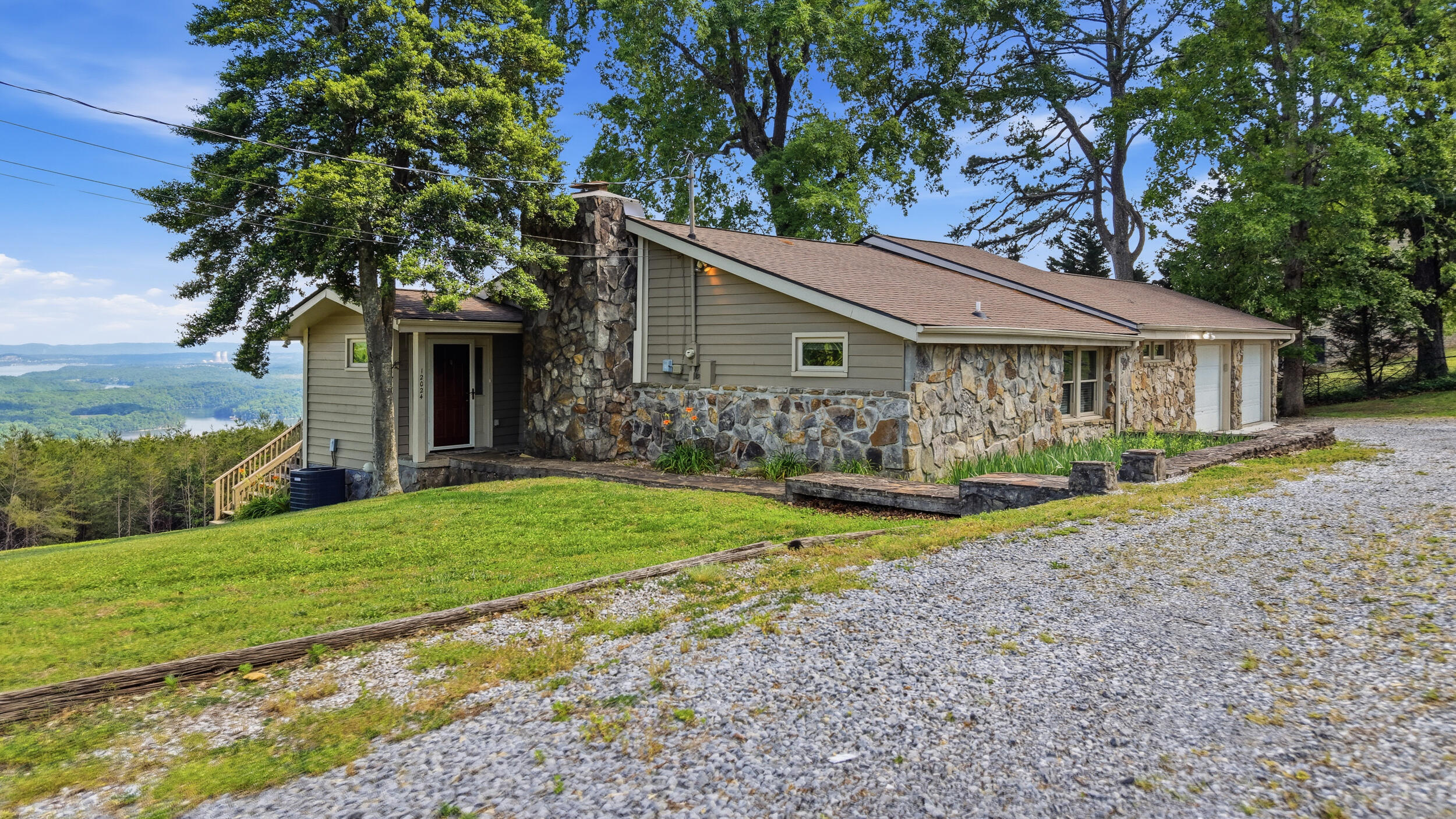 12024 Laurbrow Road