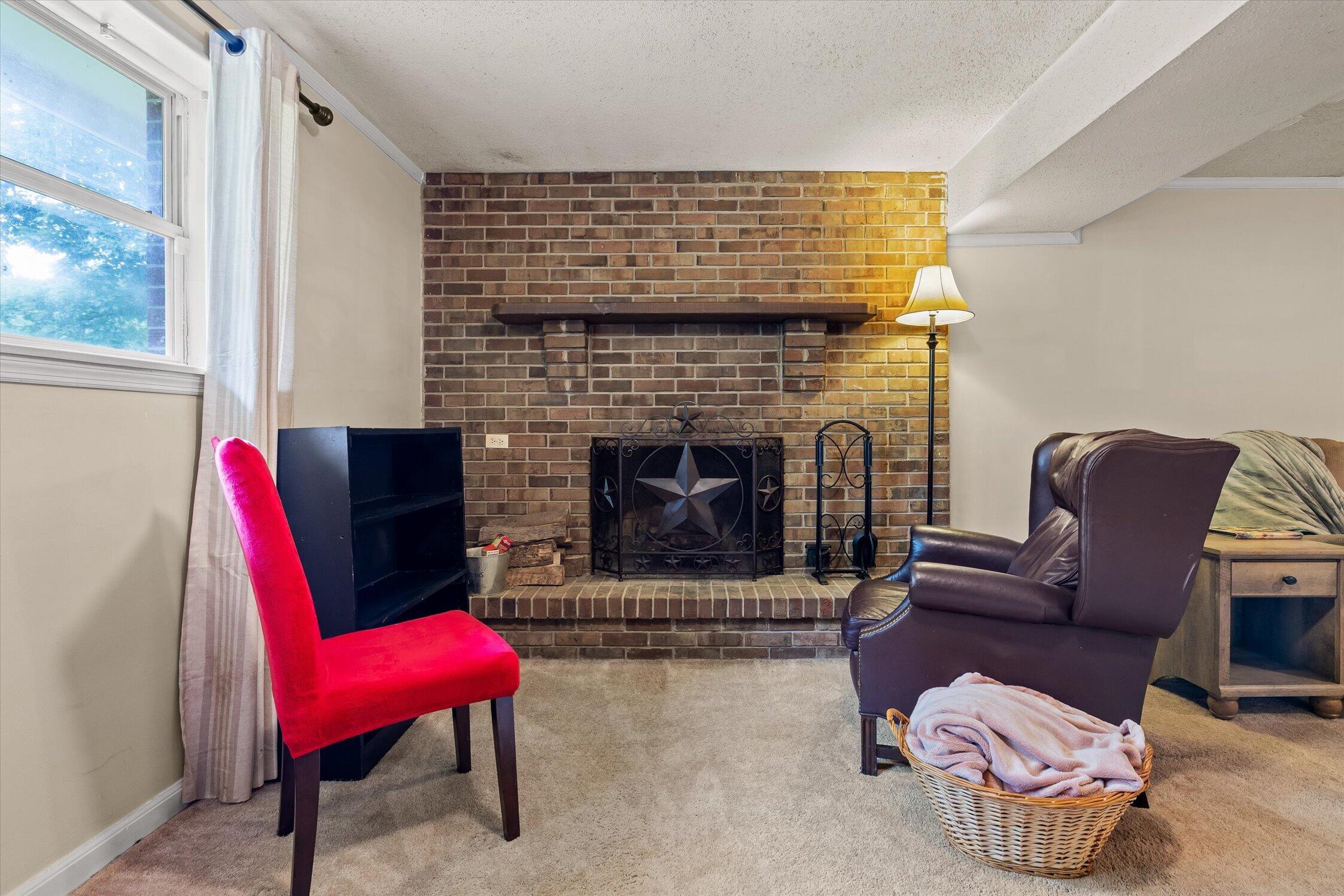 8462 Cross Timbers Circle