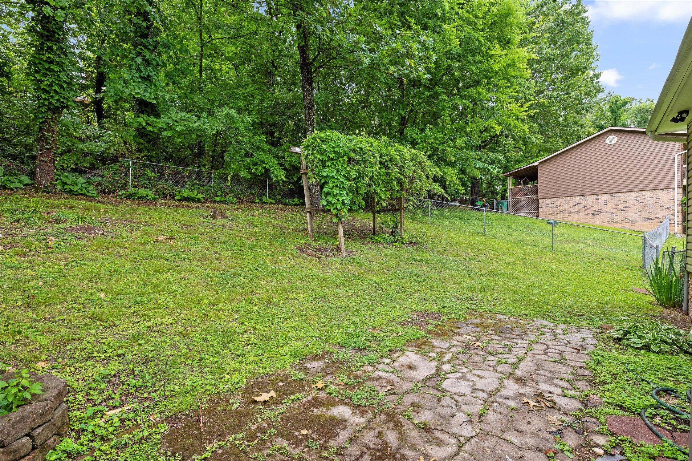 8462 Cross Timbers Circle