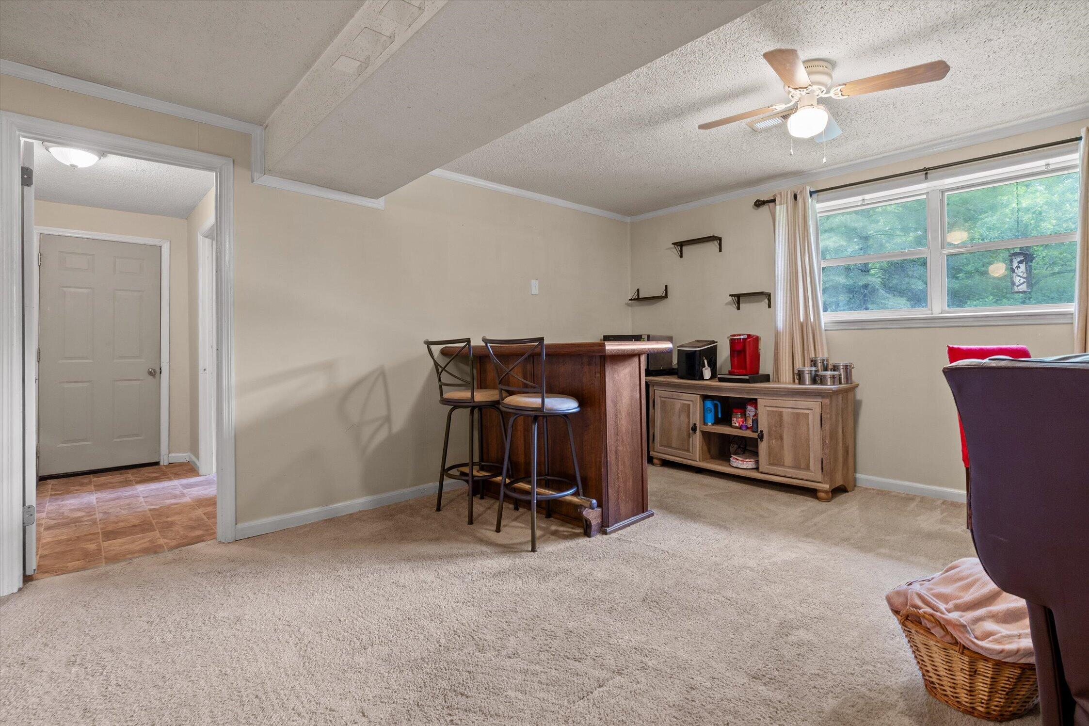 8462 Cross Timbers Circle