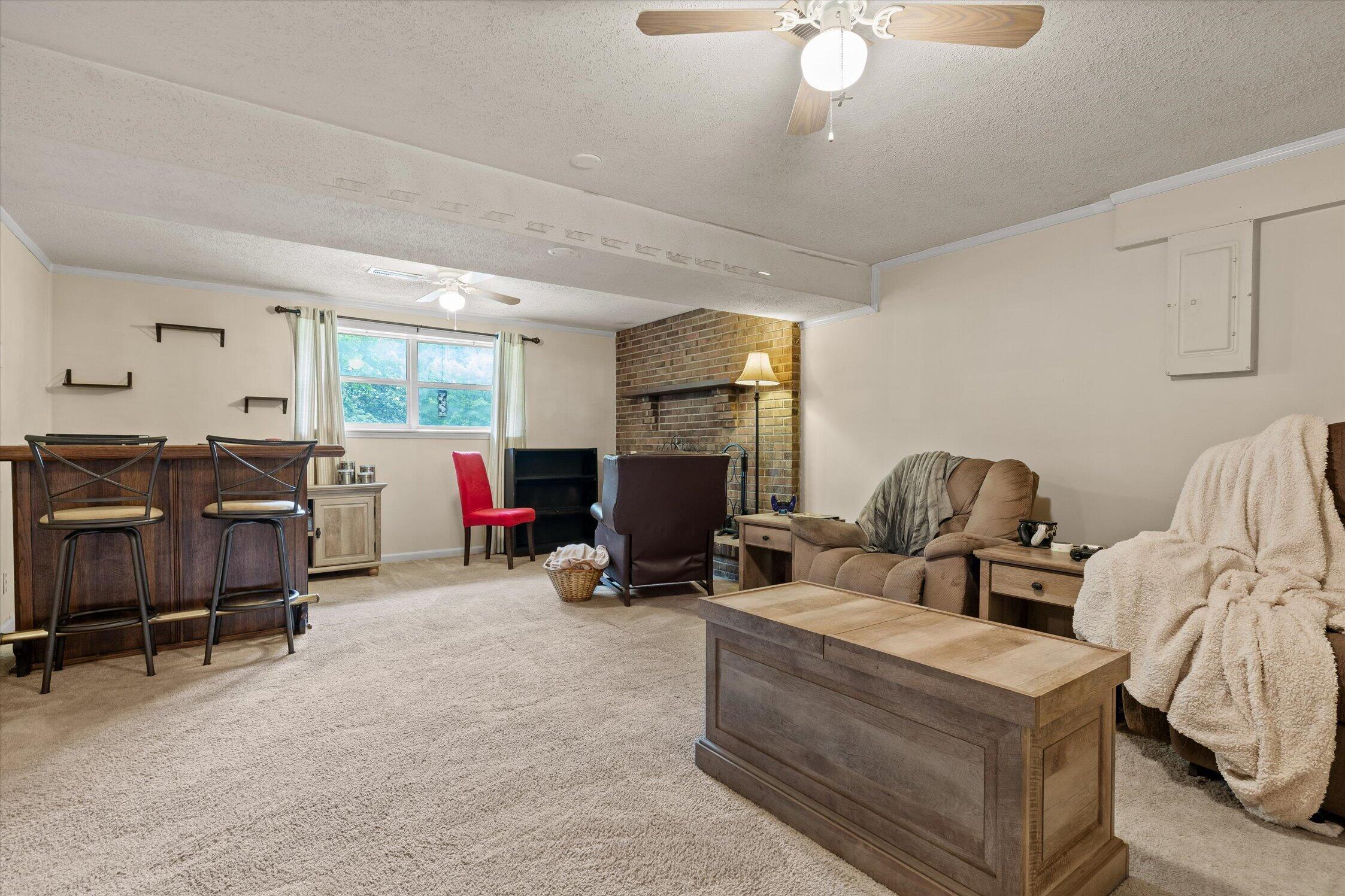 8462 Cross Timbers Circle