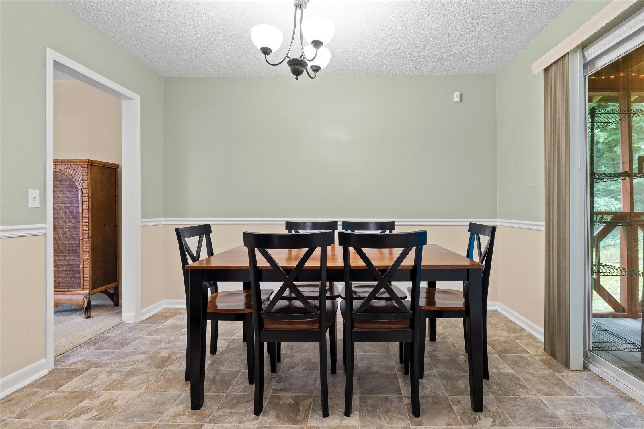 8462 Cross Timbers Circle