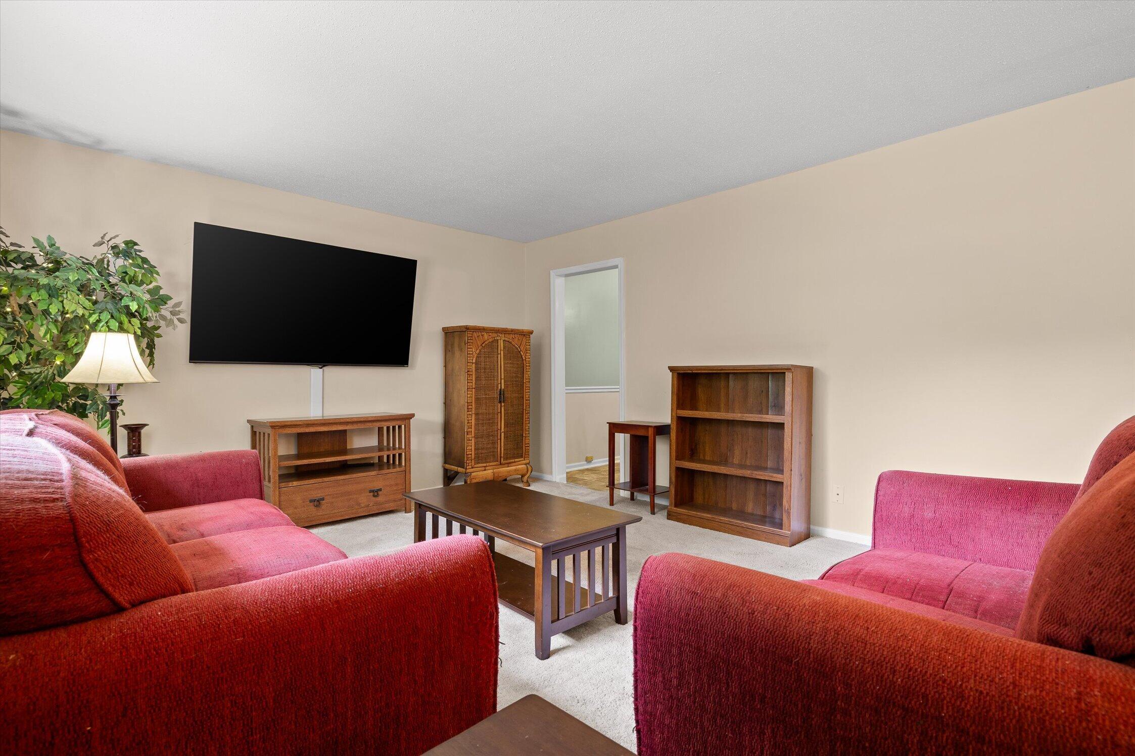8462 Cross Timbers Circle