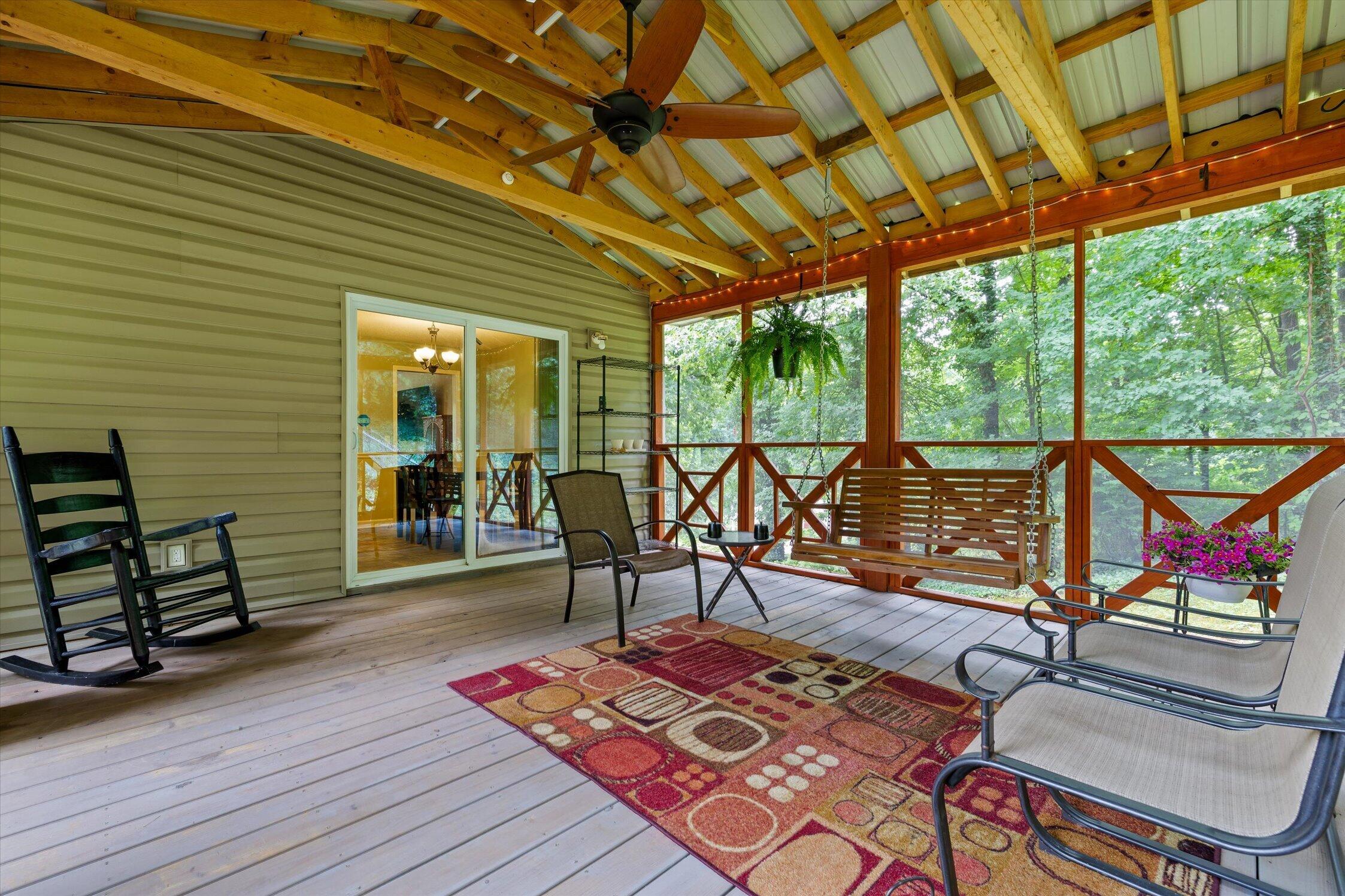 8462 Cross Timbers Circle