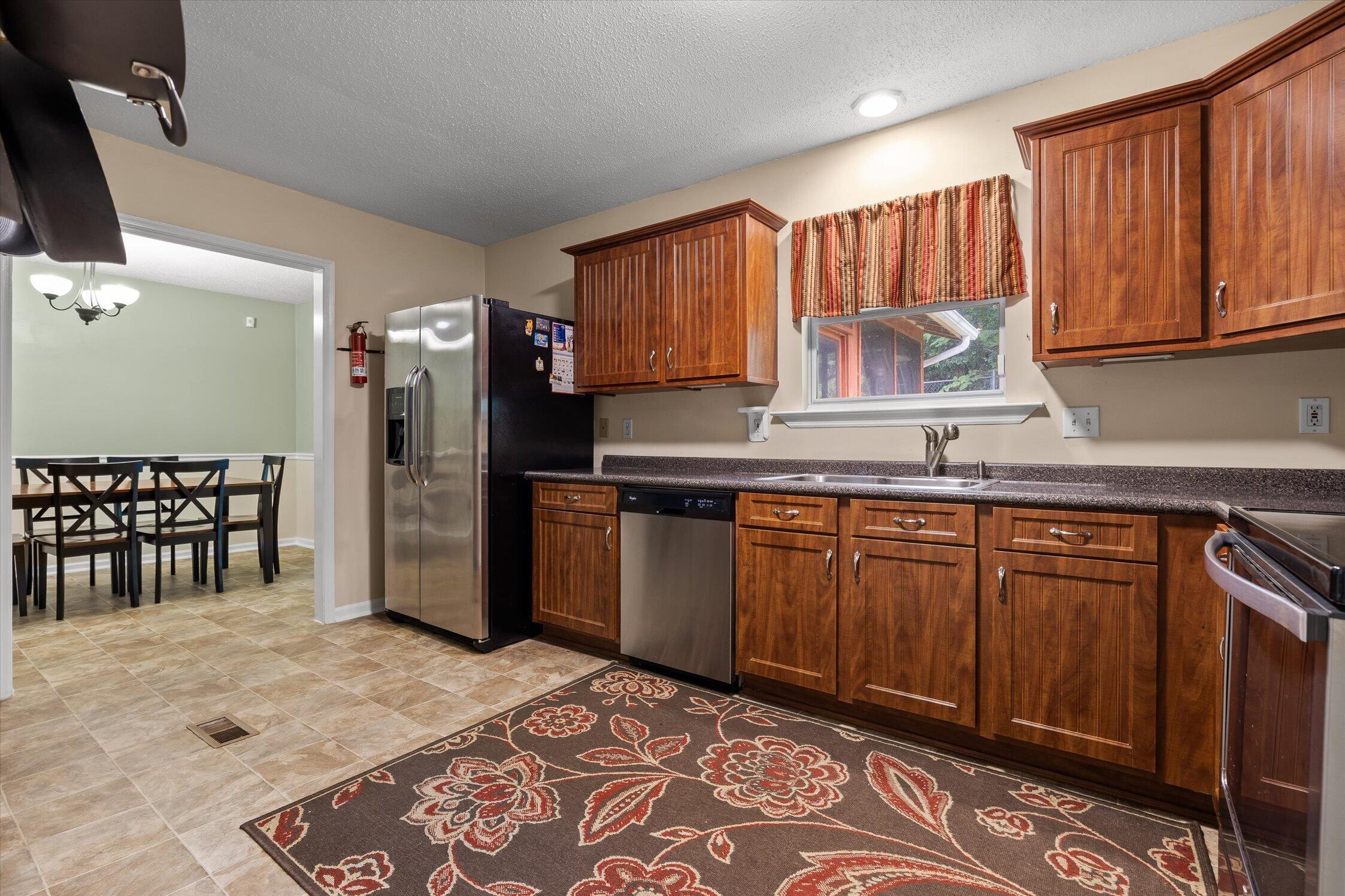 8462 Cross Timbers Circle