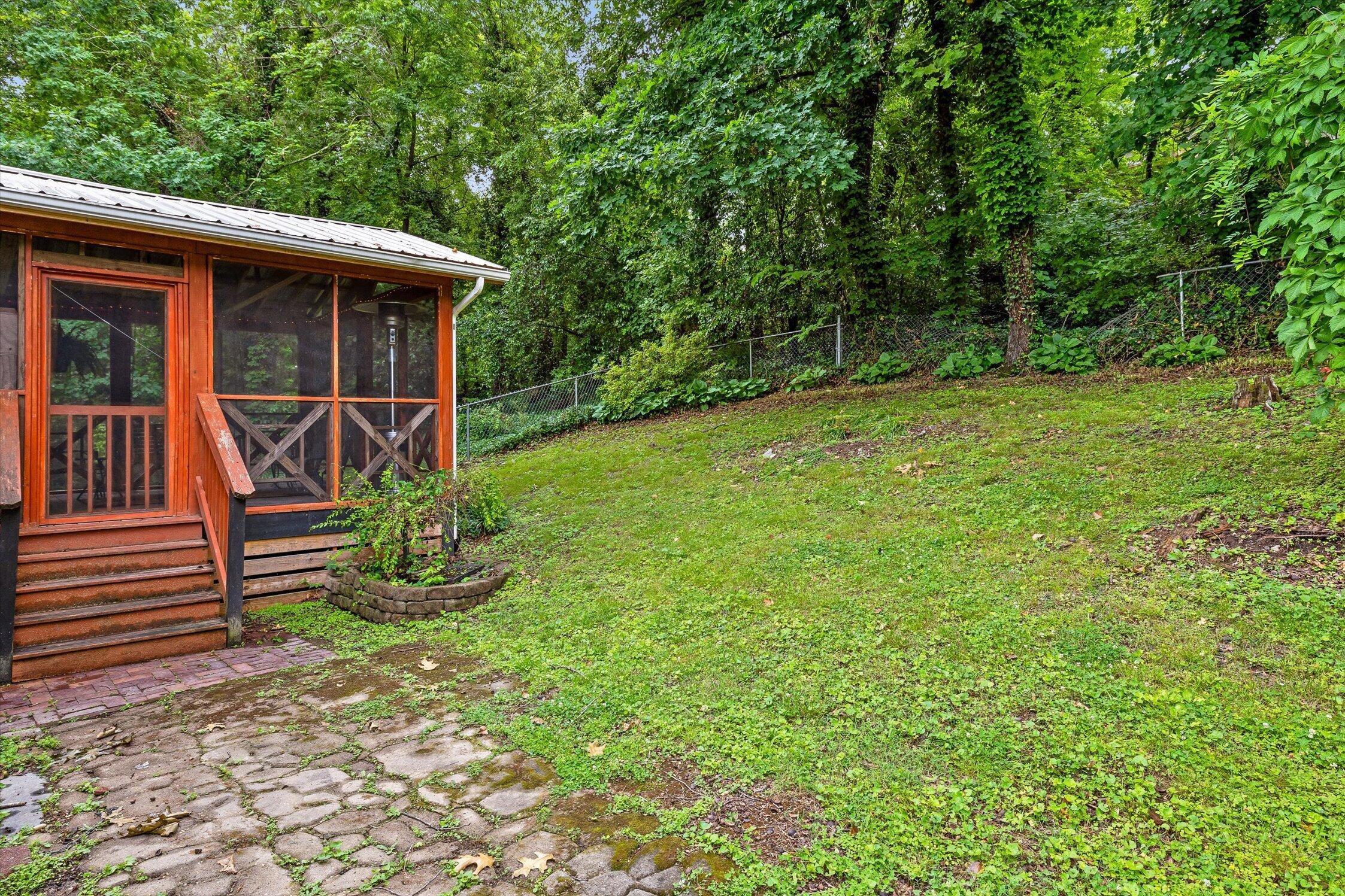 8462 Cross Timbers Circle