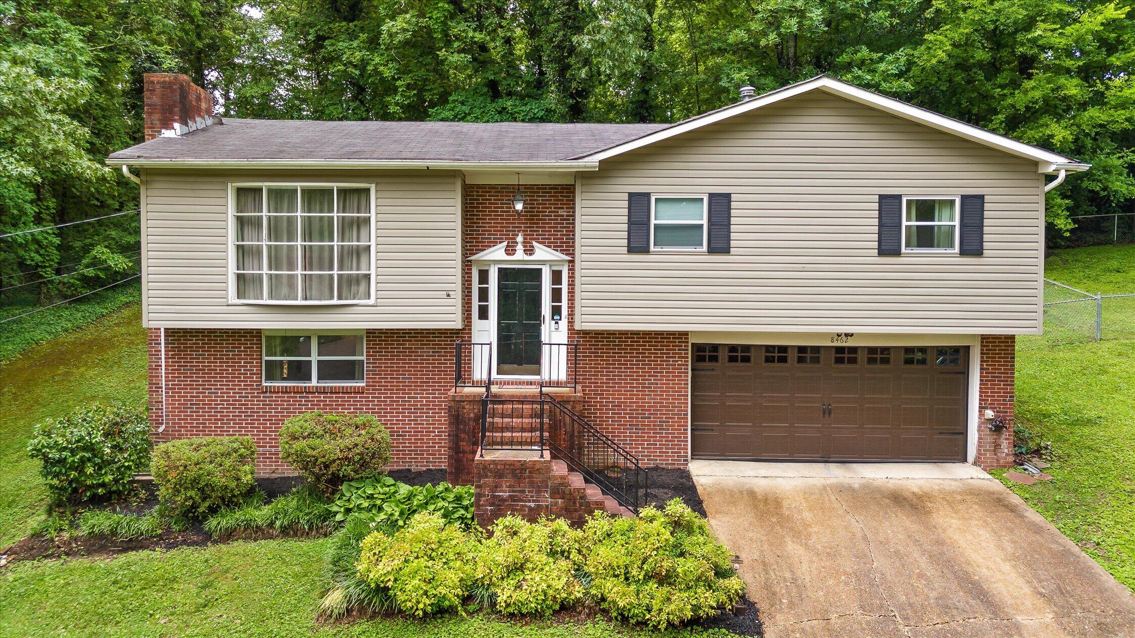 8462 Cross Timbers Circle