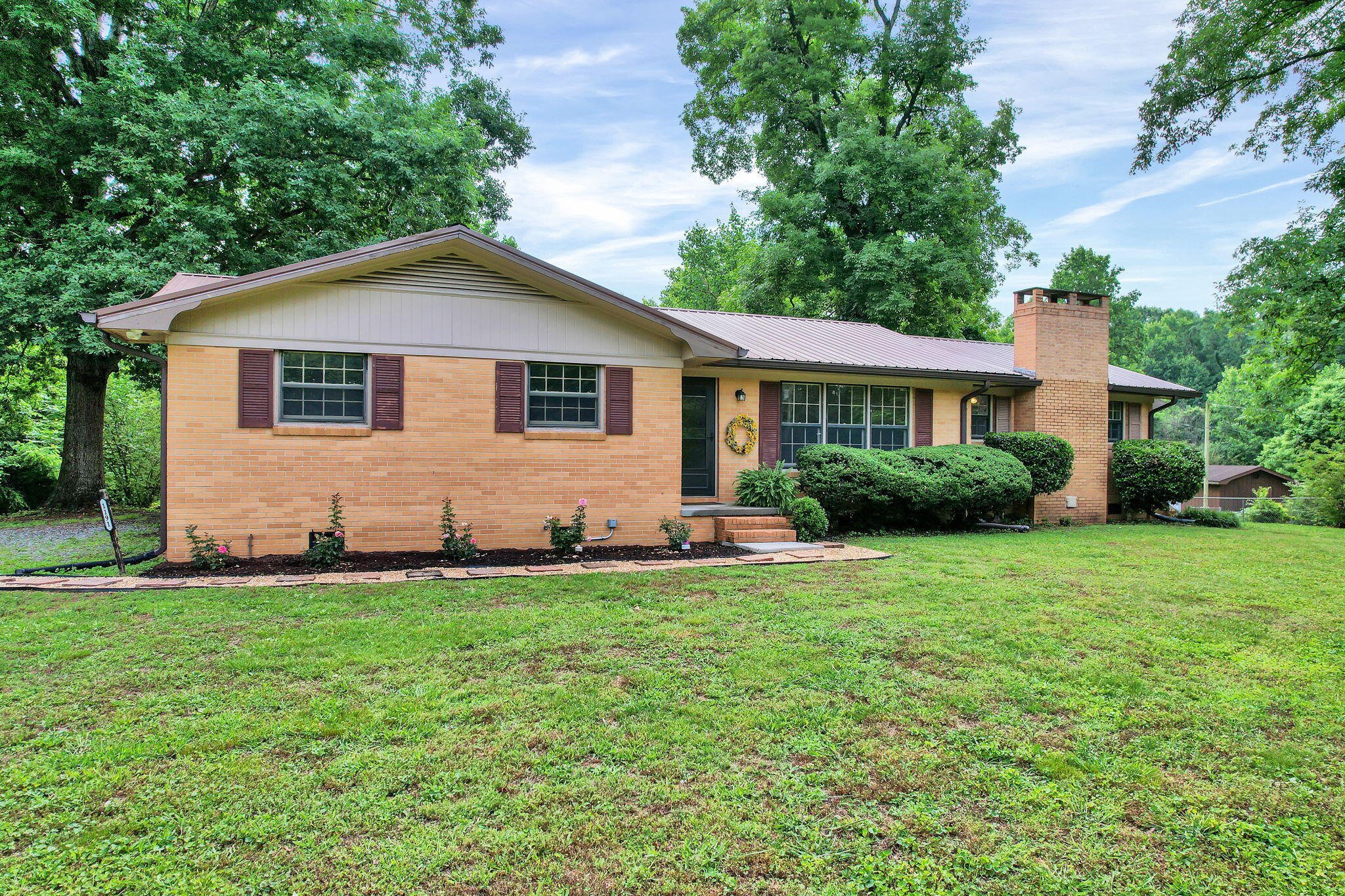 1191 Red Hill Valley Road SE