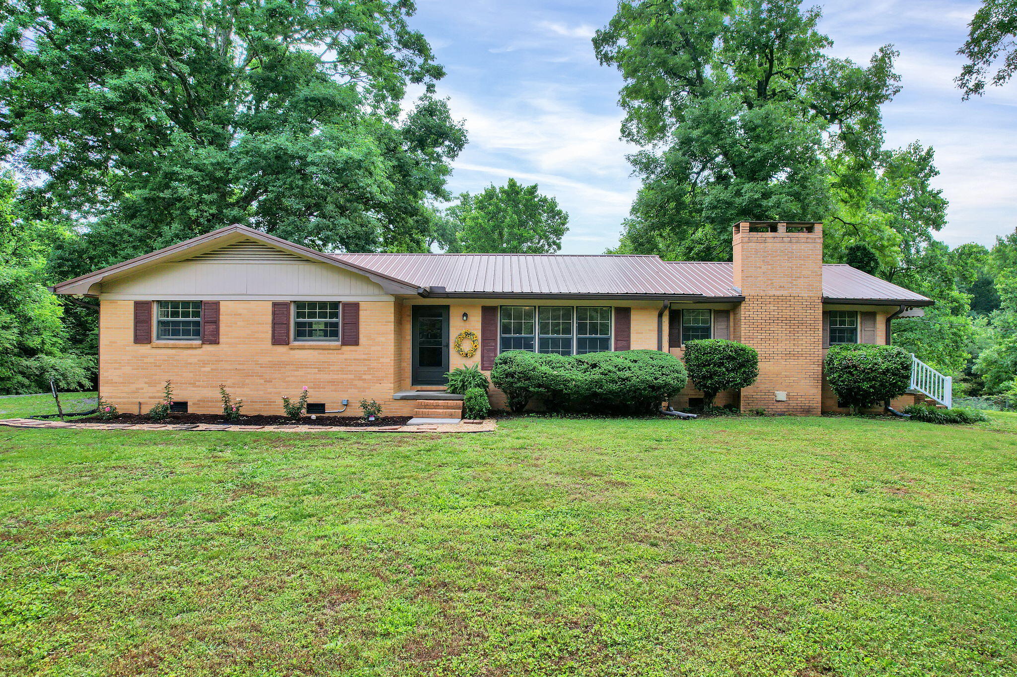 1191 Red Hill Valley Road SE