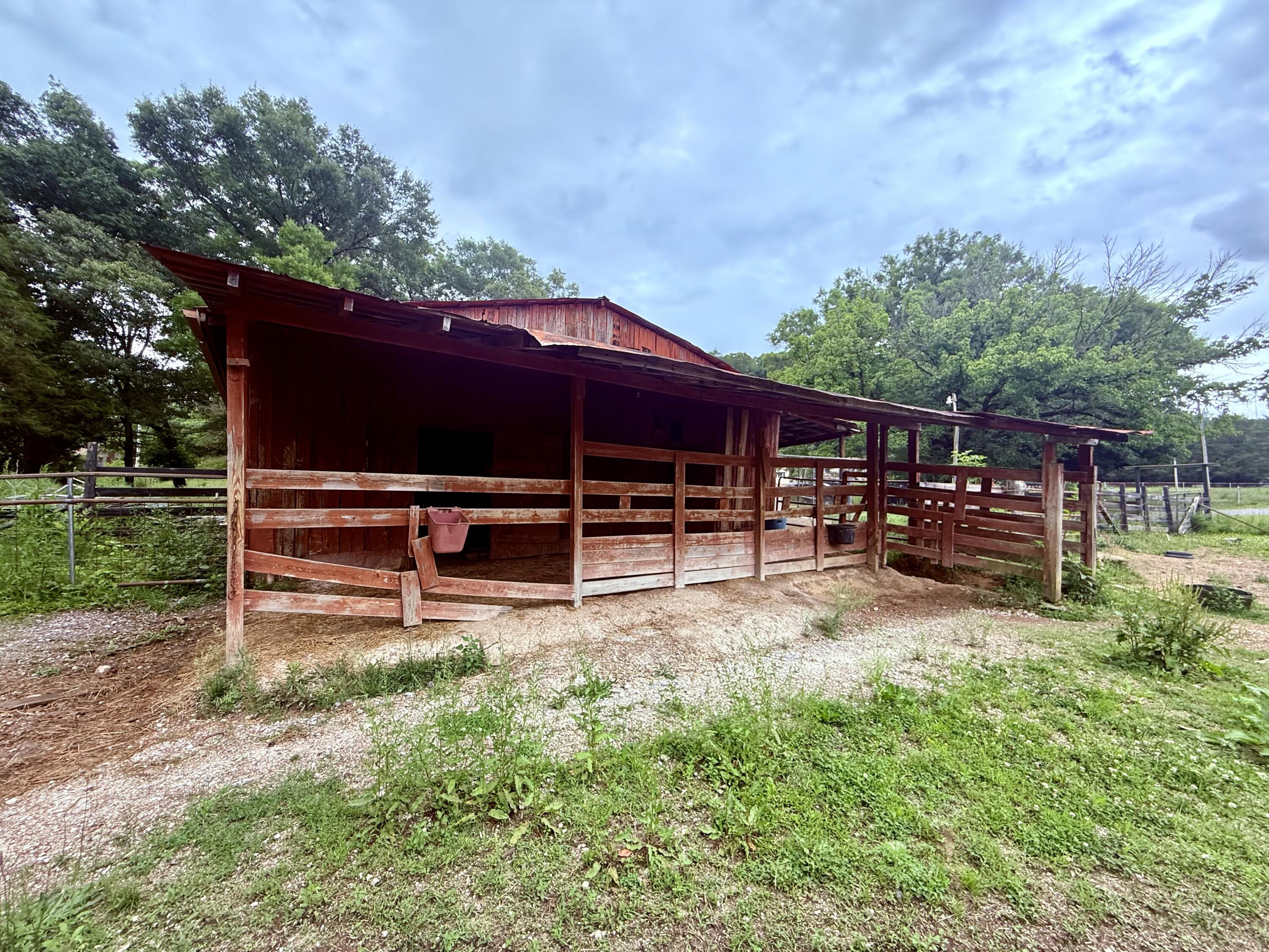 1224 Arnold Road