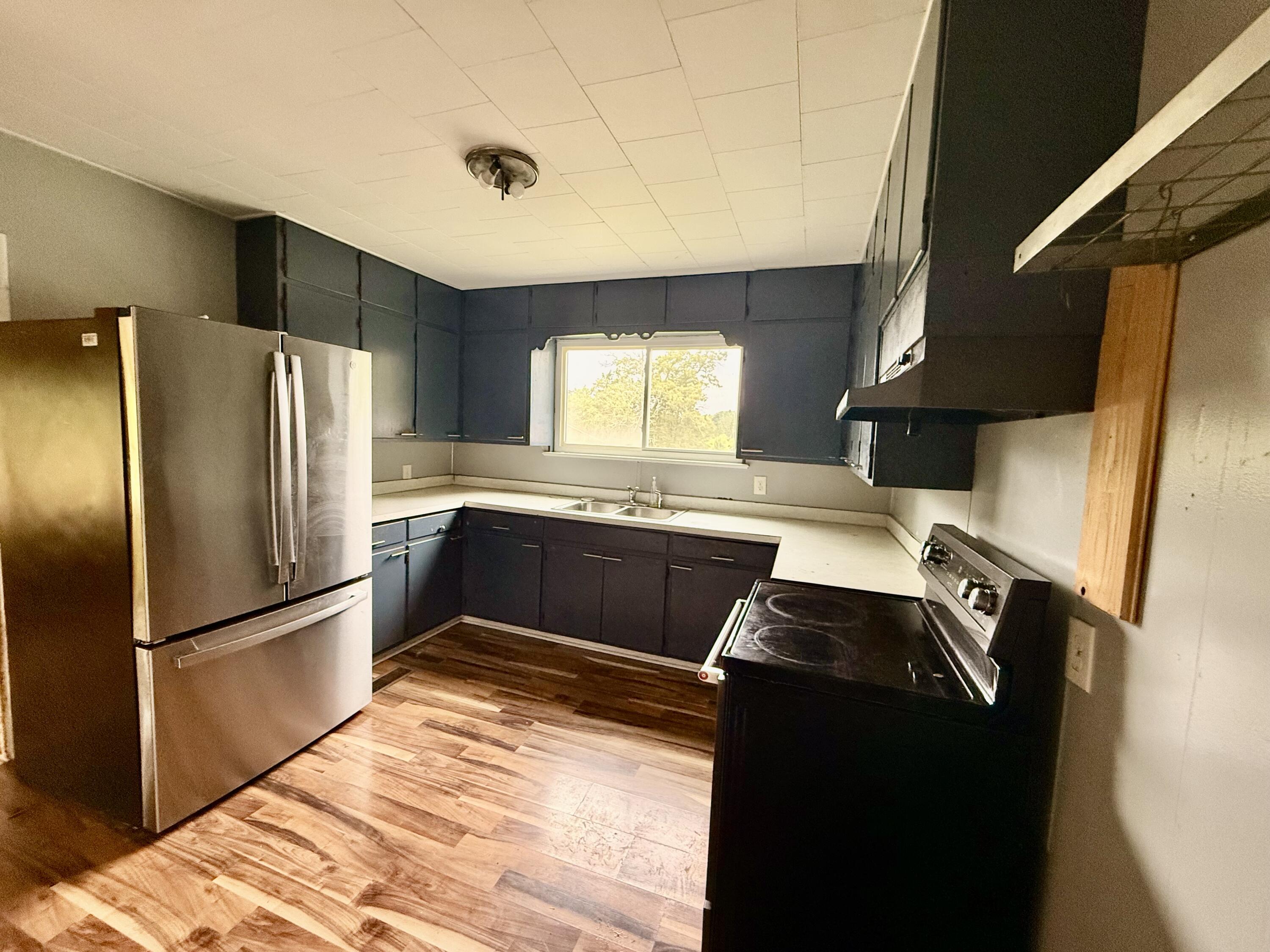 1224 Arnold Road