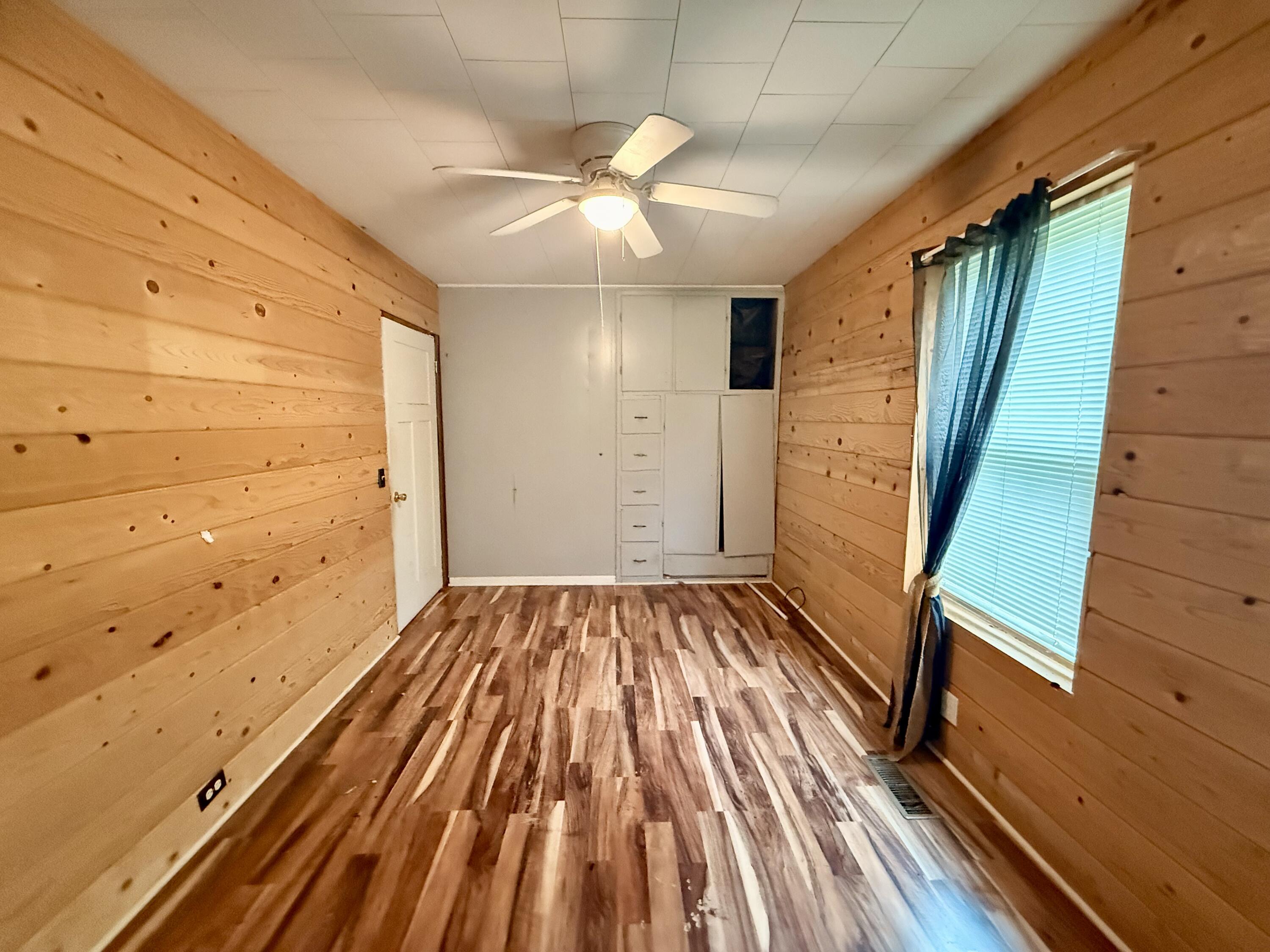 1224 Arnold Road