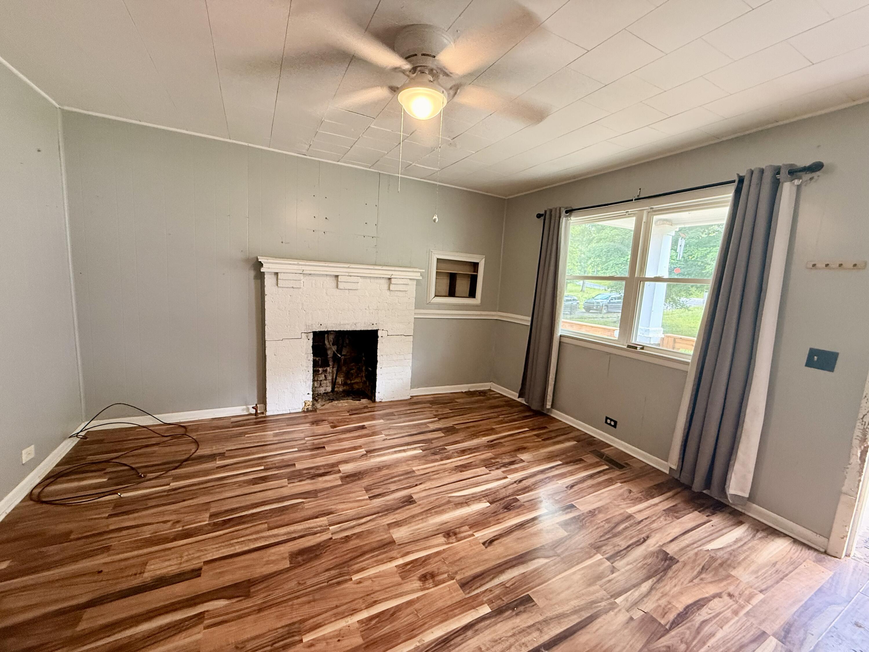 1224 Arnold Road