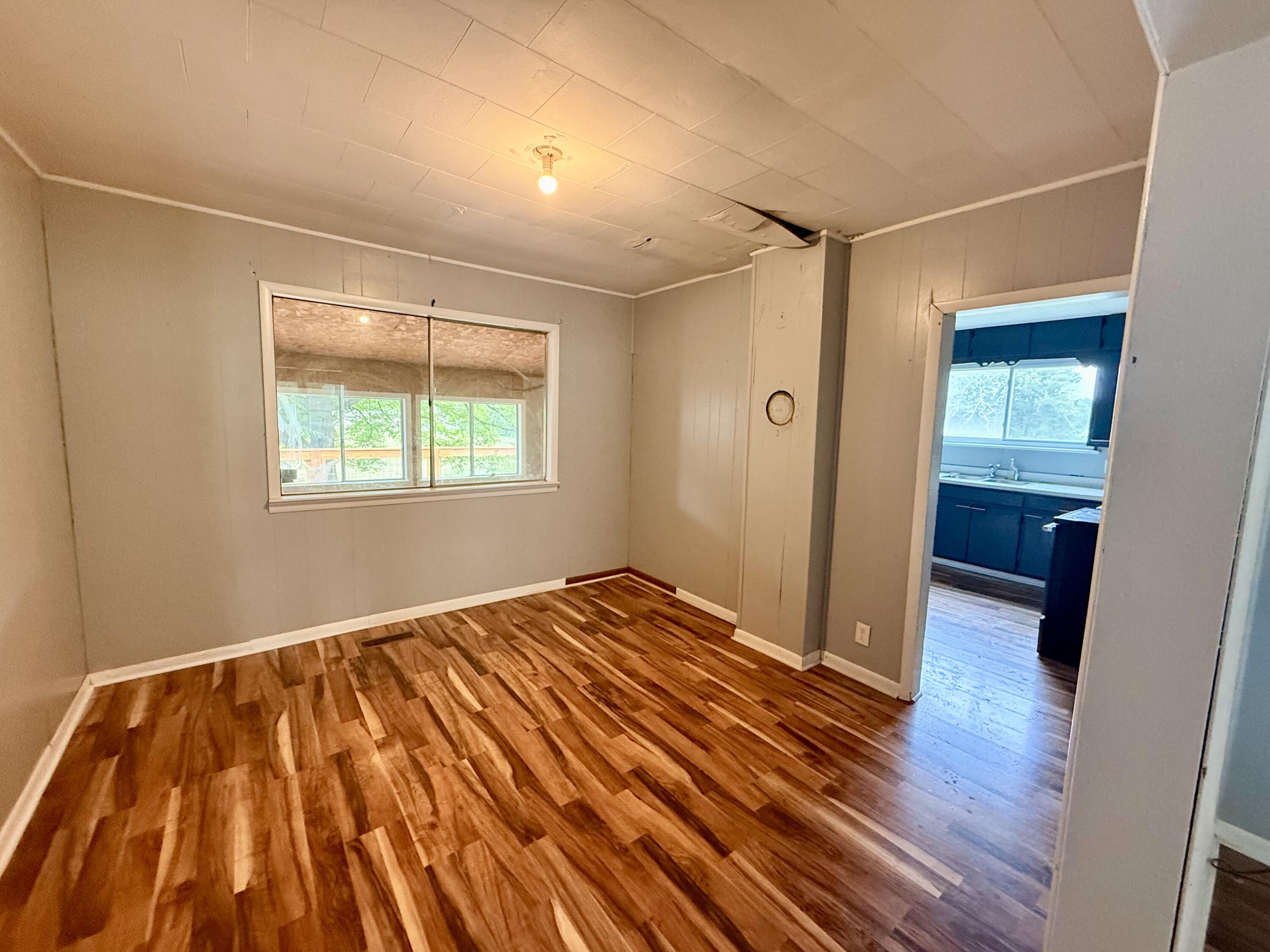 1224 Arnold Road