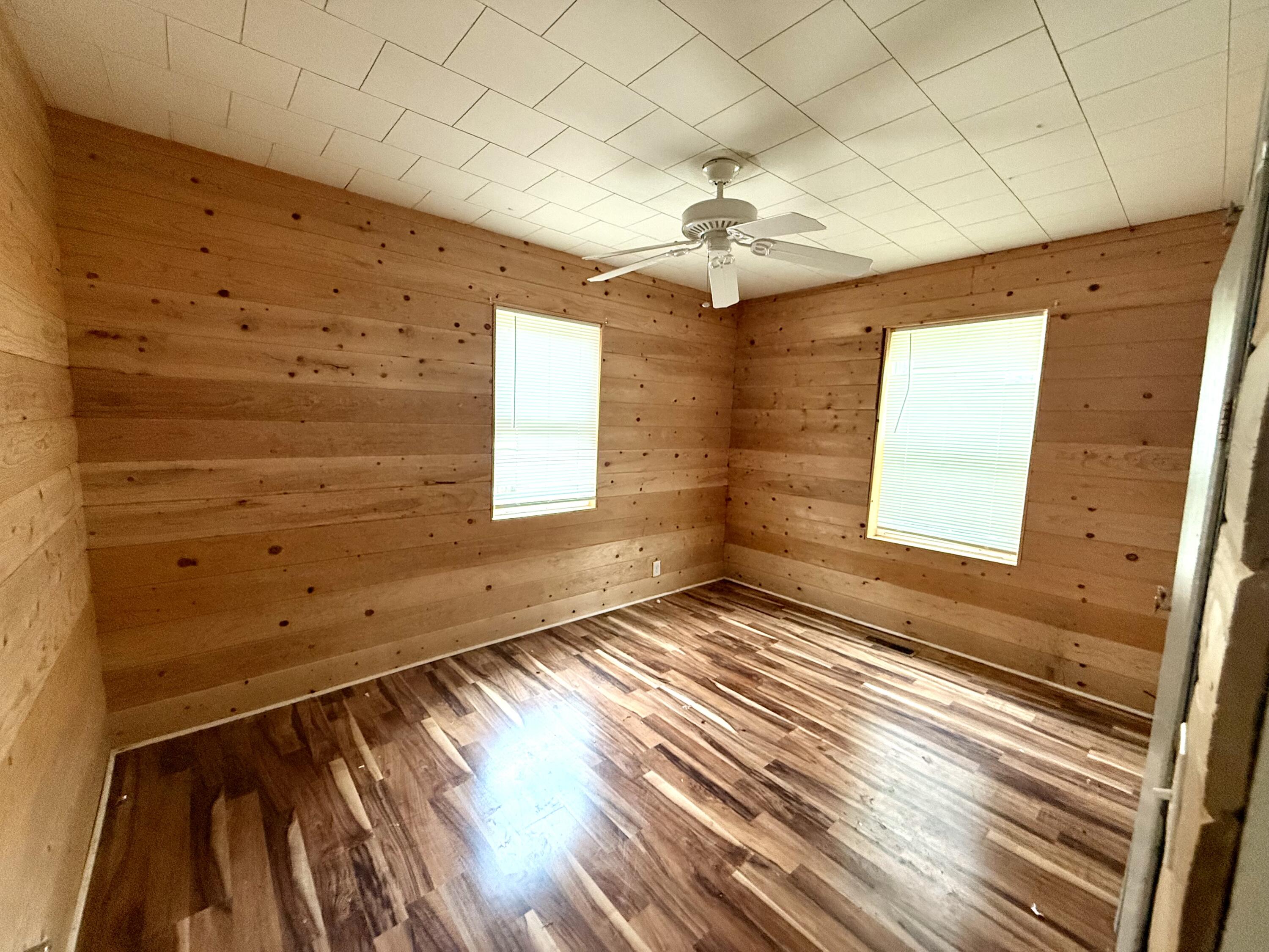 1224 Arnold Road
