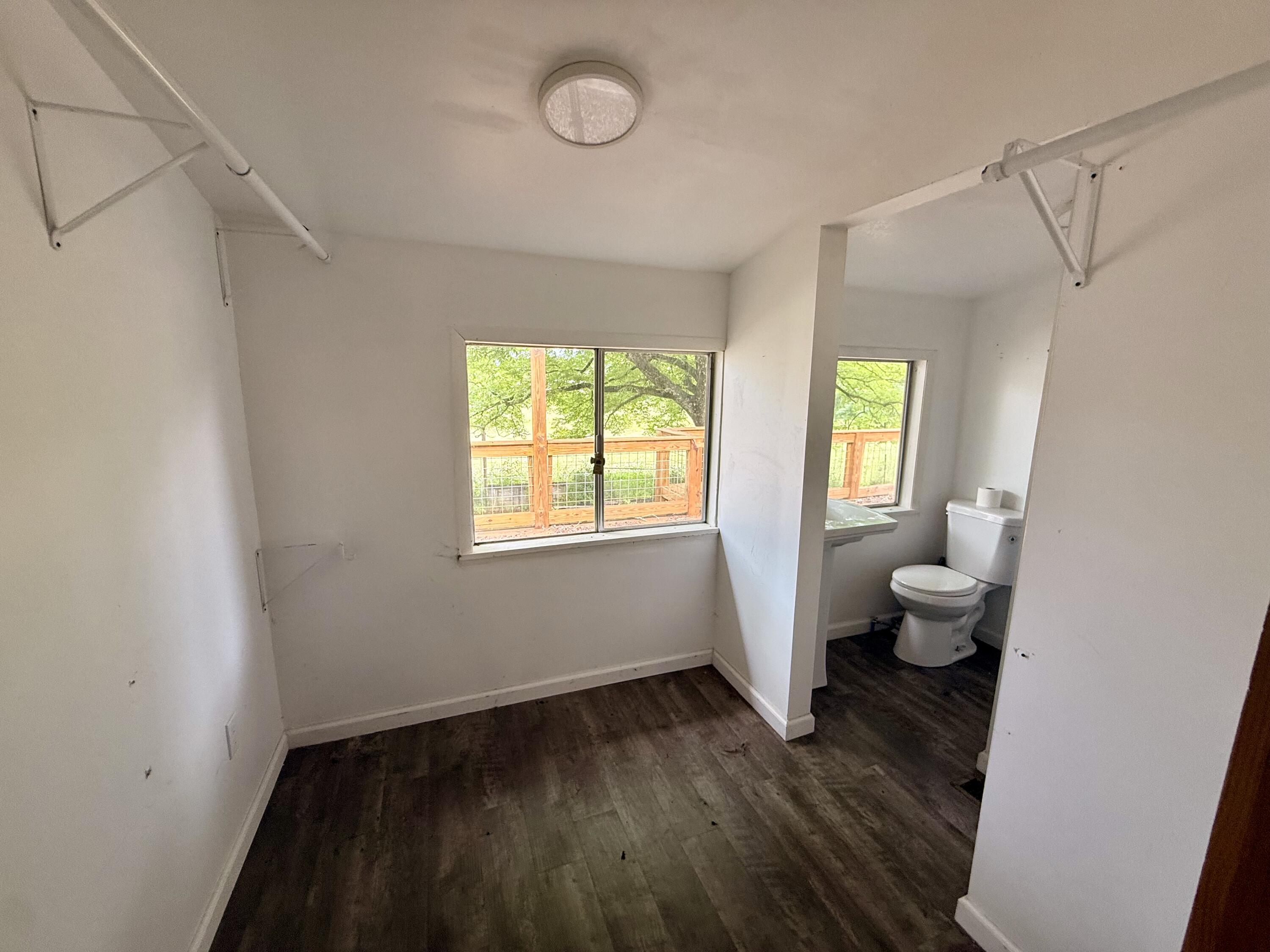 1224 Arnold Road