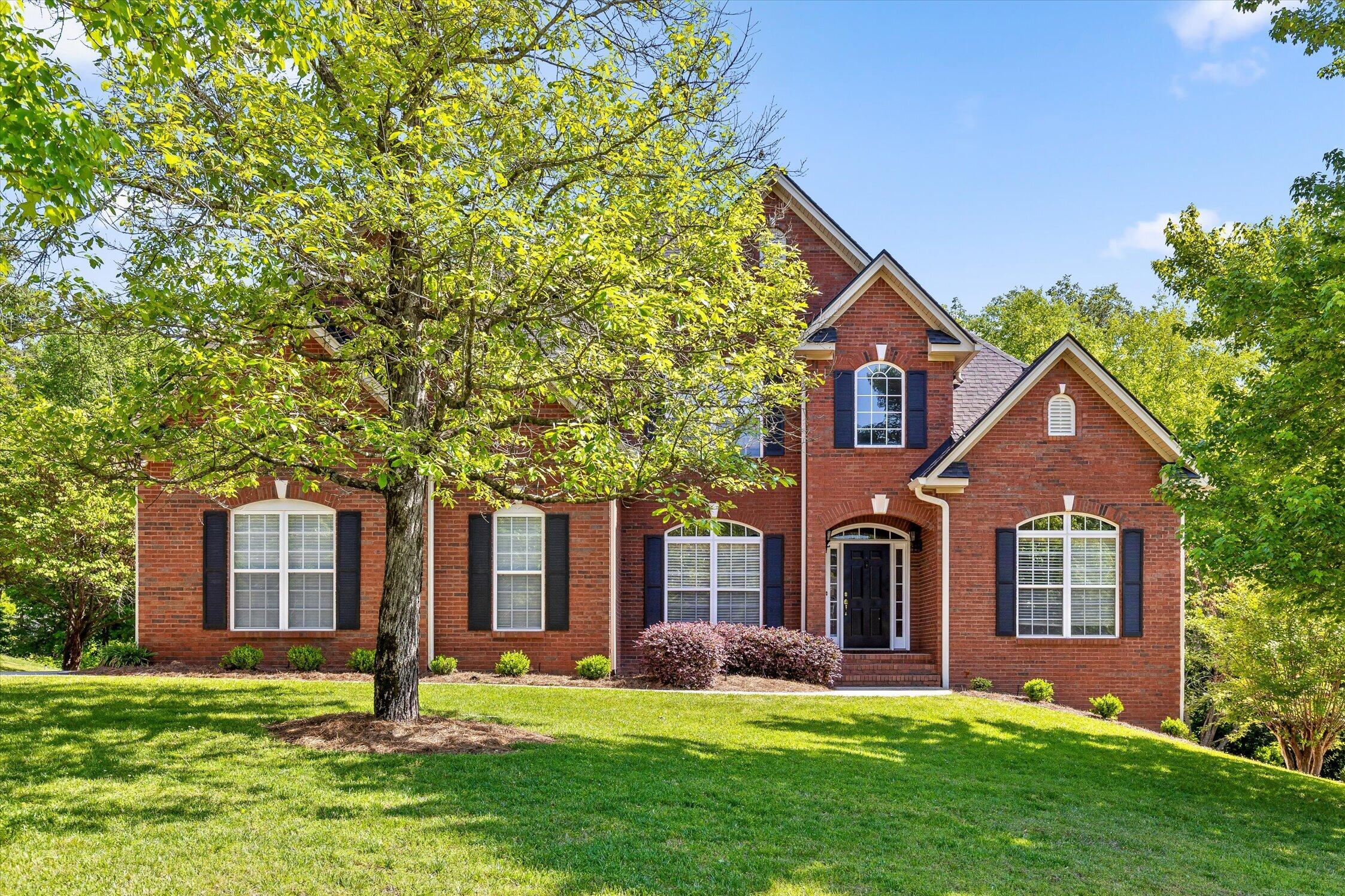 1203 Ivy Manor Court