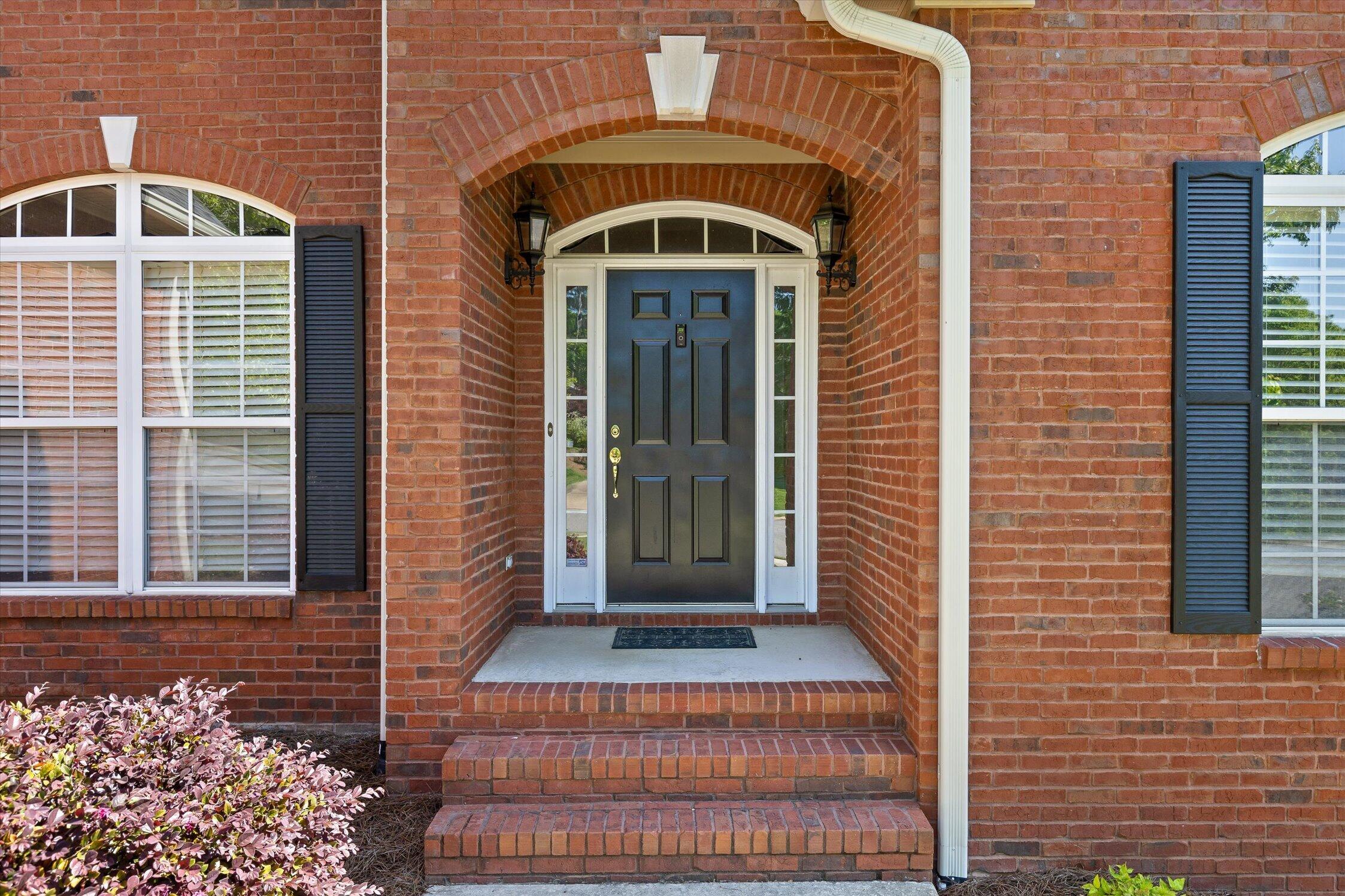 1203 Ivy Manor Court