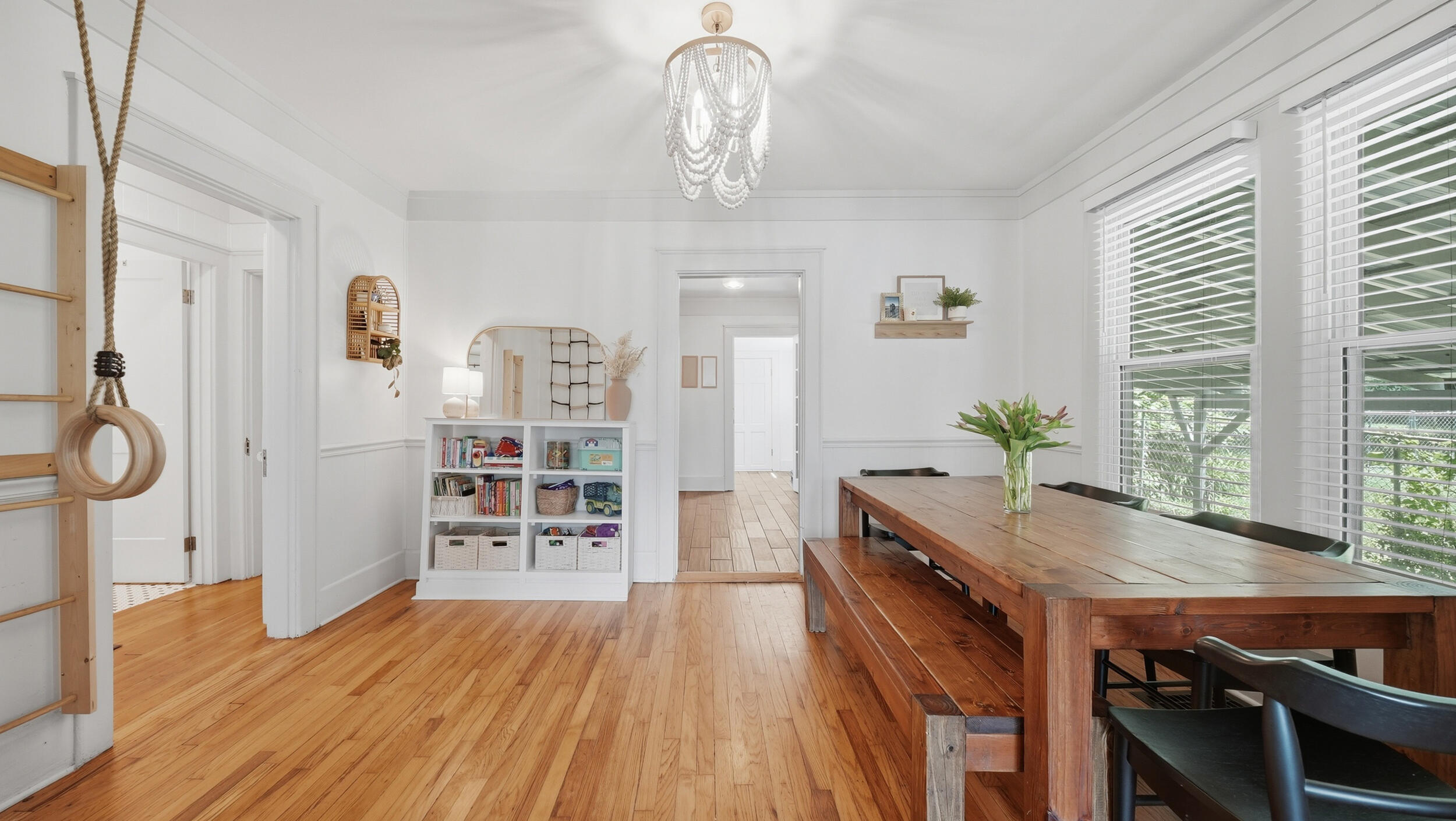 3010 Greenwich Avenue