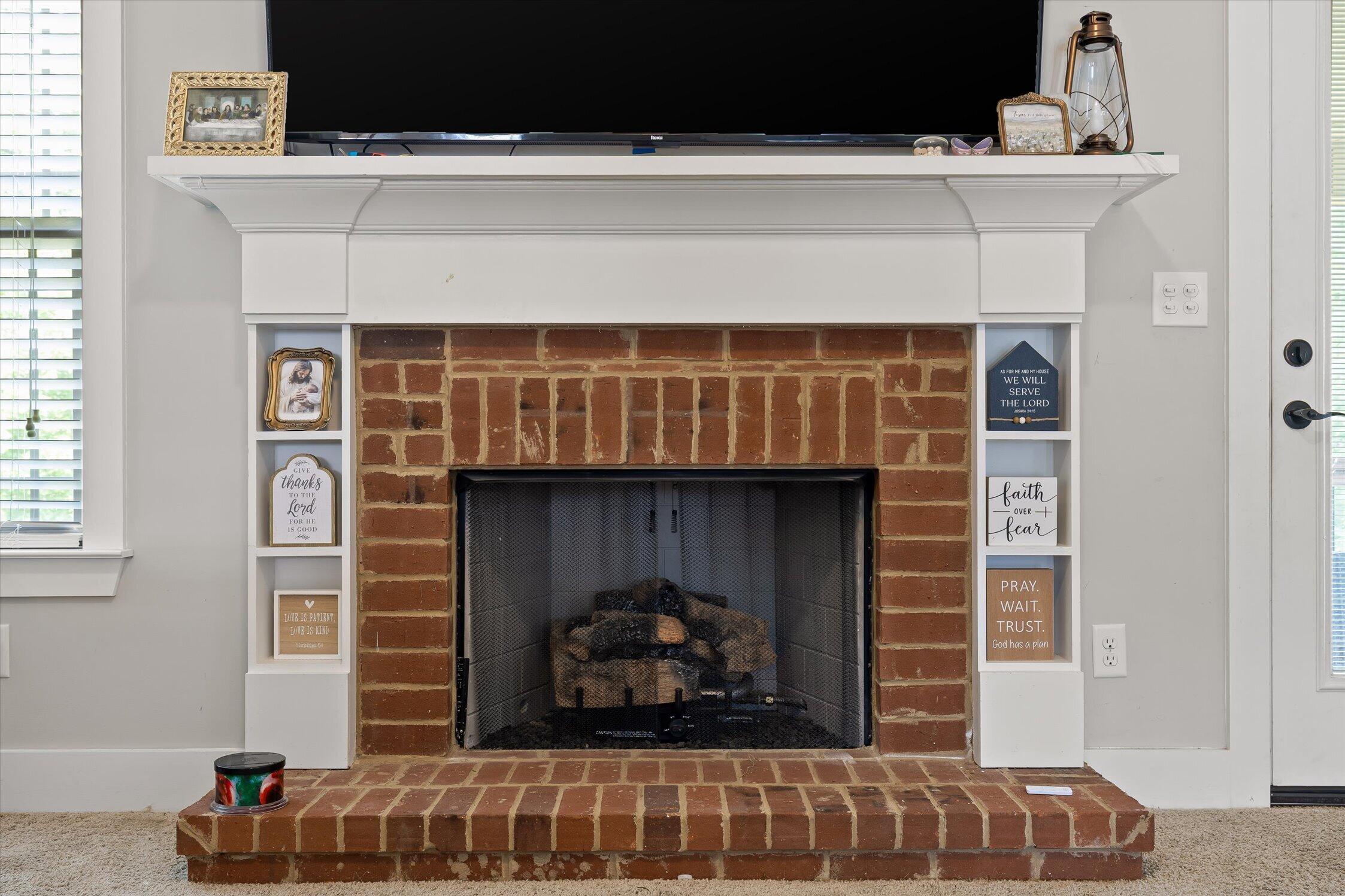 1095 Longo Drive