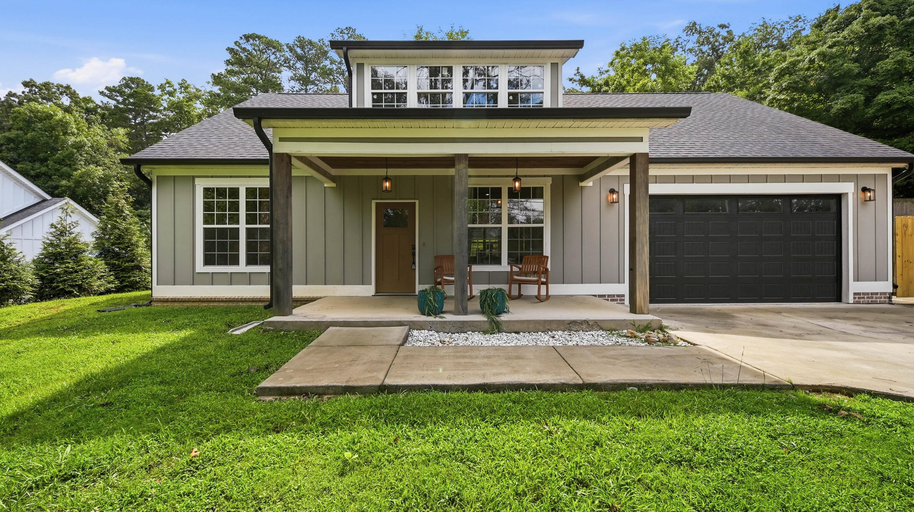 1909 Old Lafayette Road