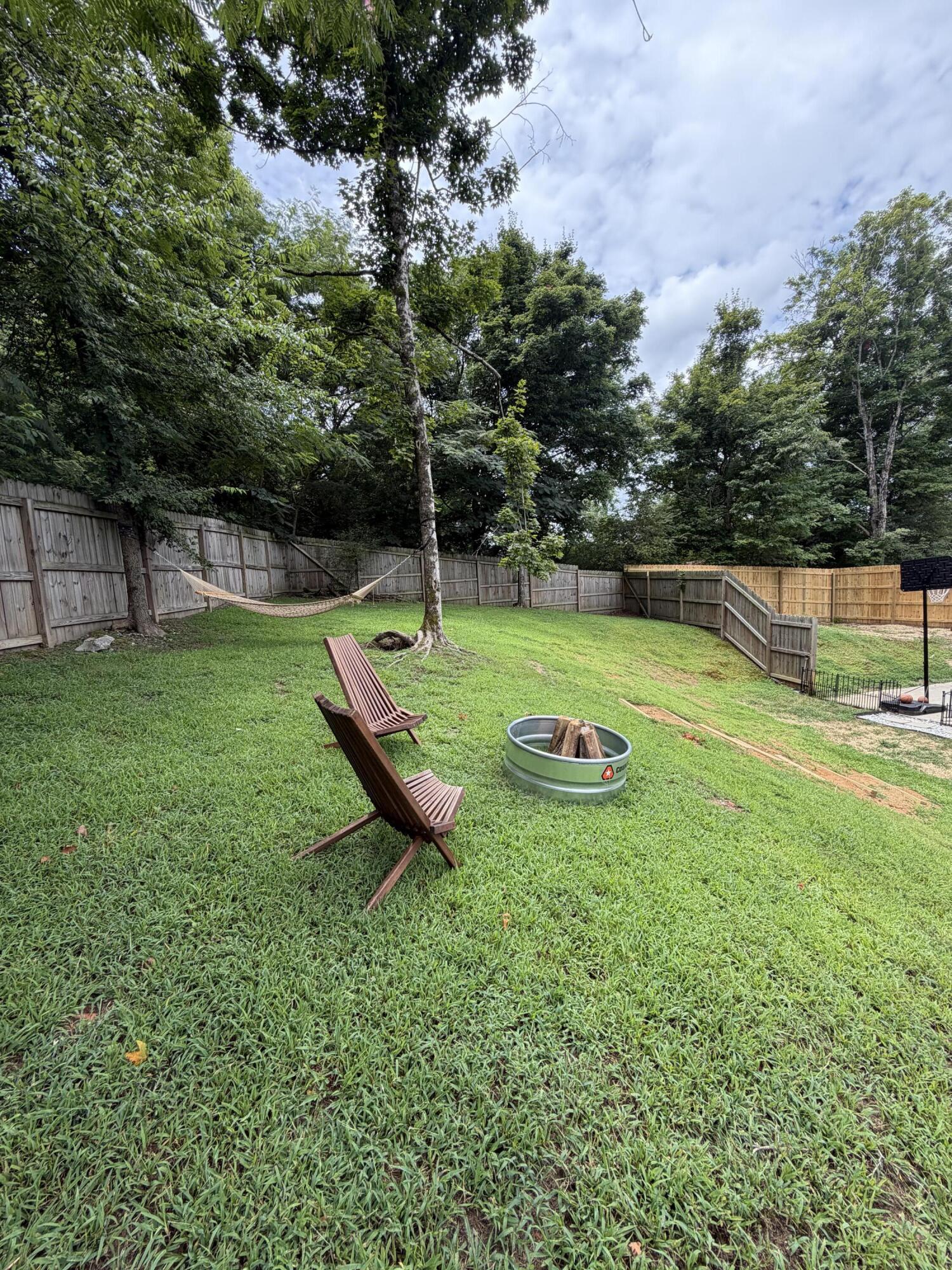 1909 Old Lafayette Road