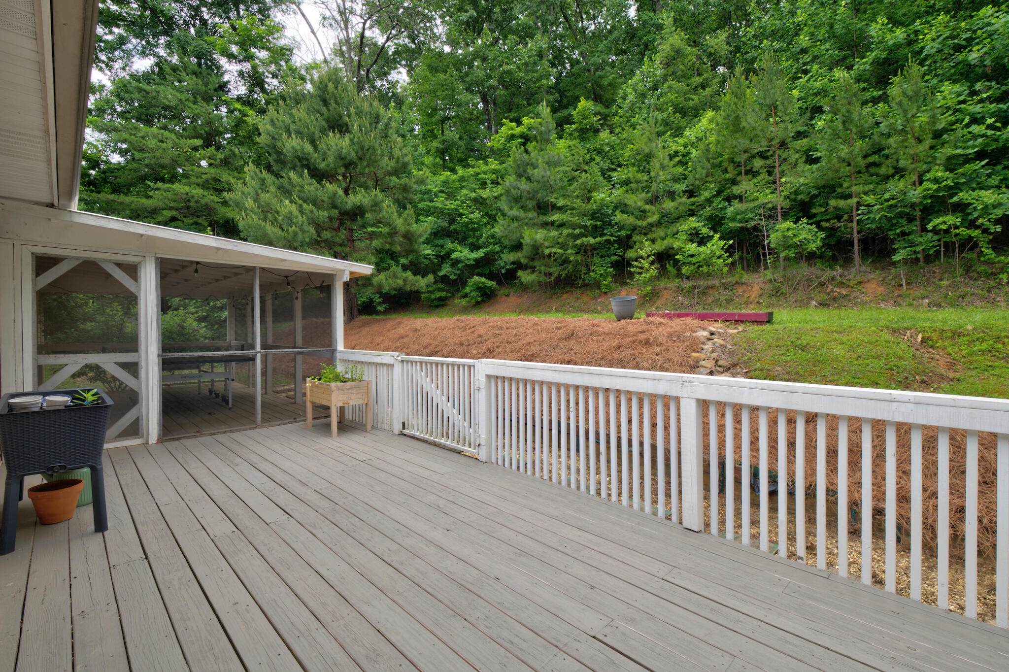 10718 Lonnie Lane