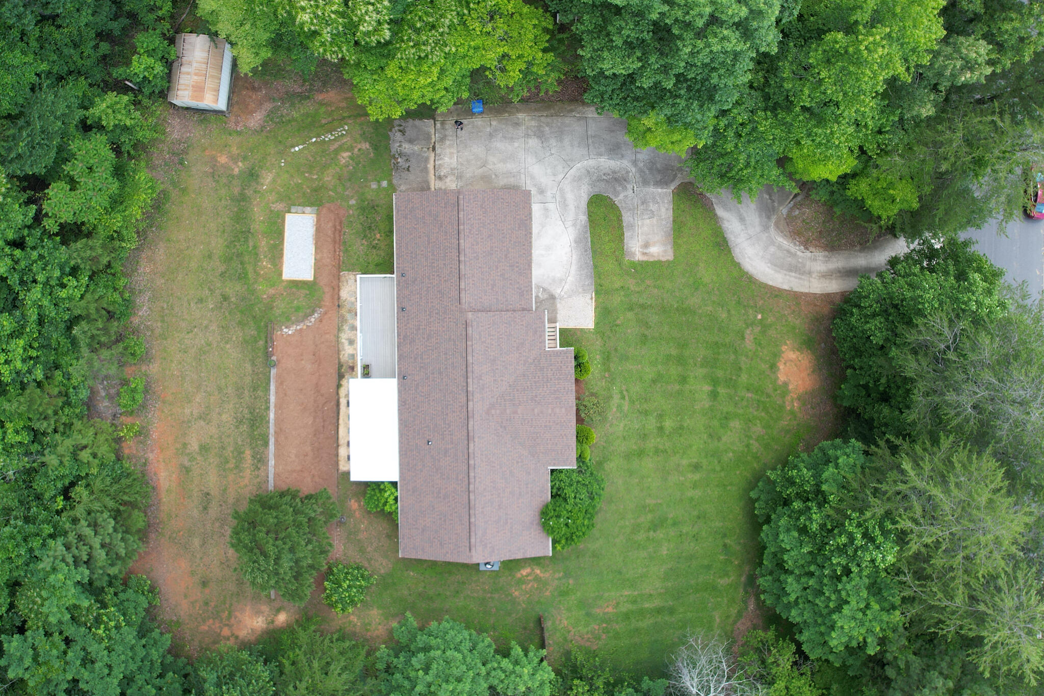 10718 Lonnie Lane
