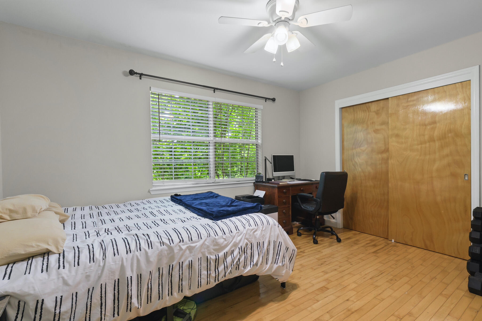 10718 Lonnie Lane