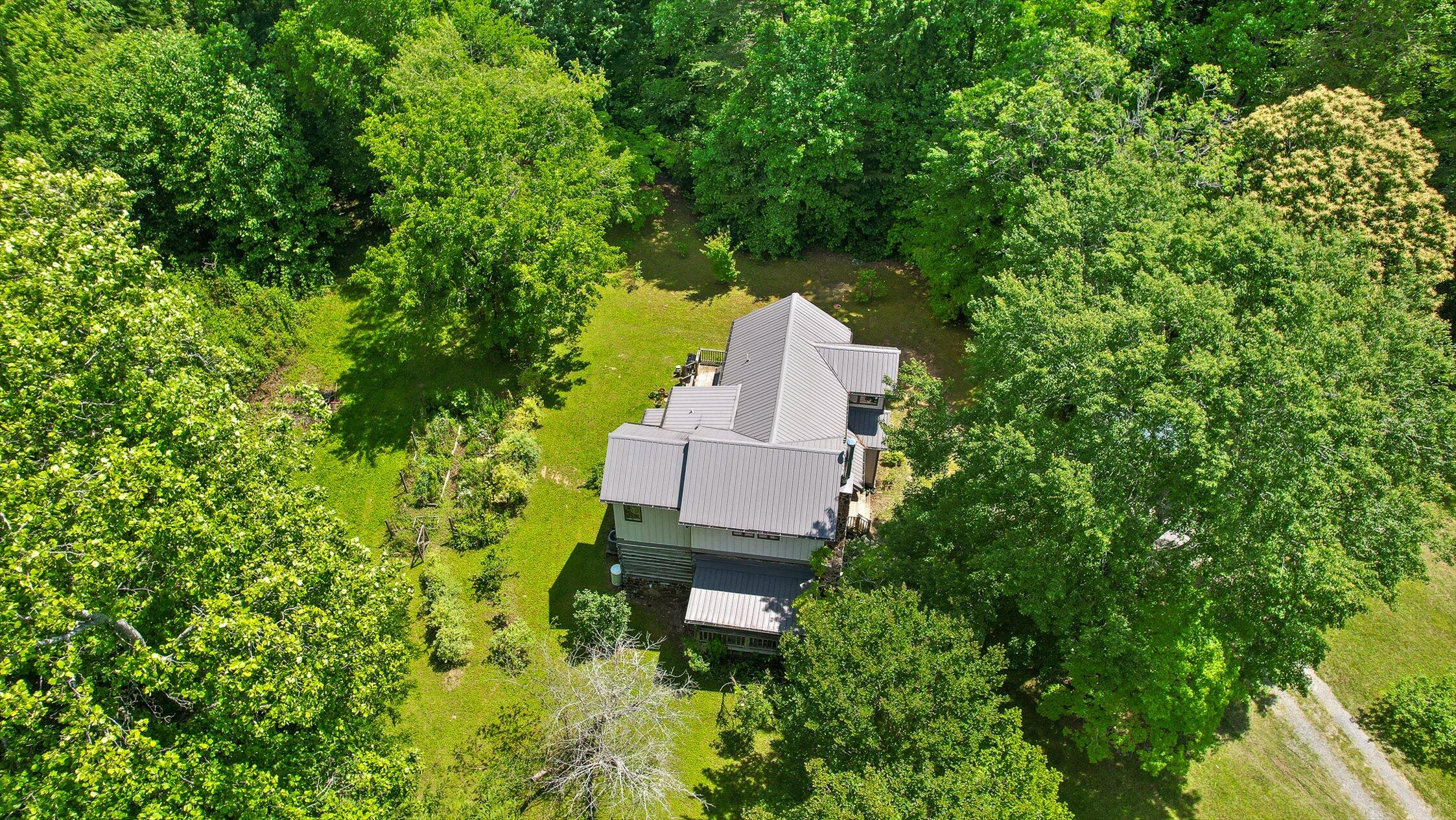 4272 Peppers Lane