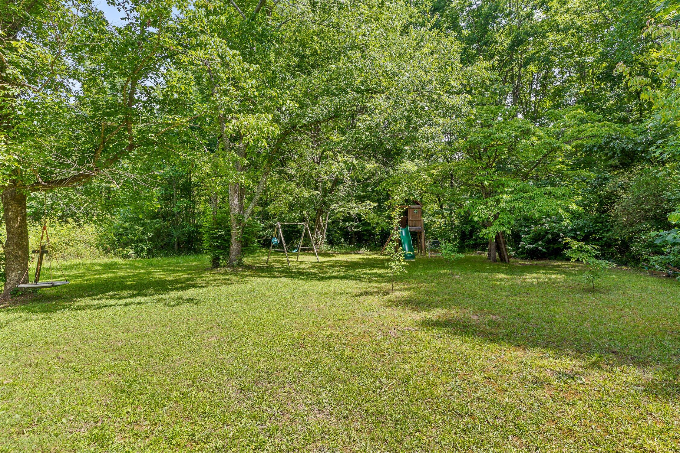 4272 Peppers Lane