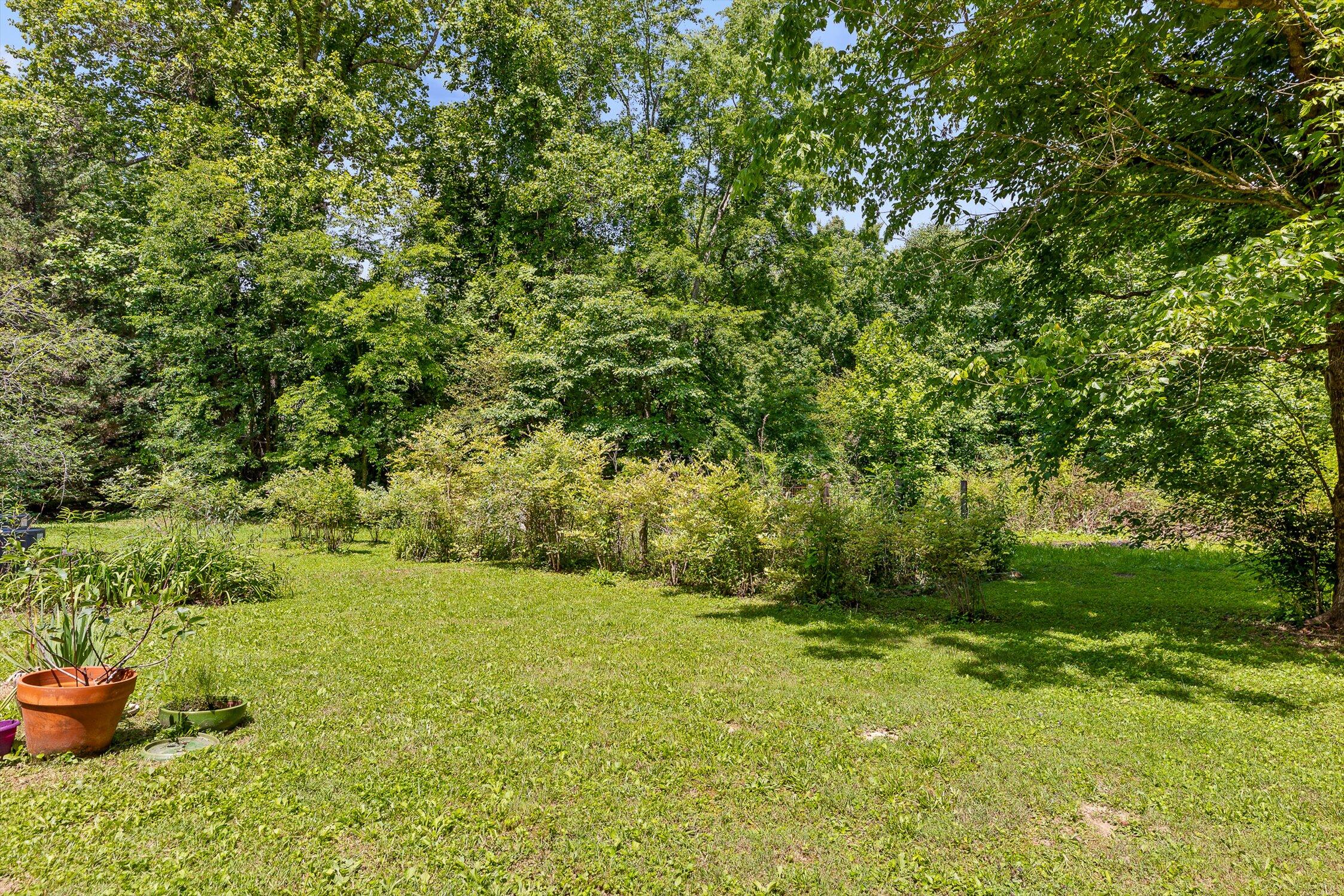 4272 Peppers Lane