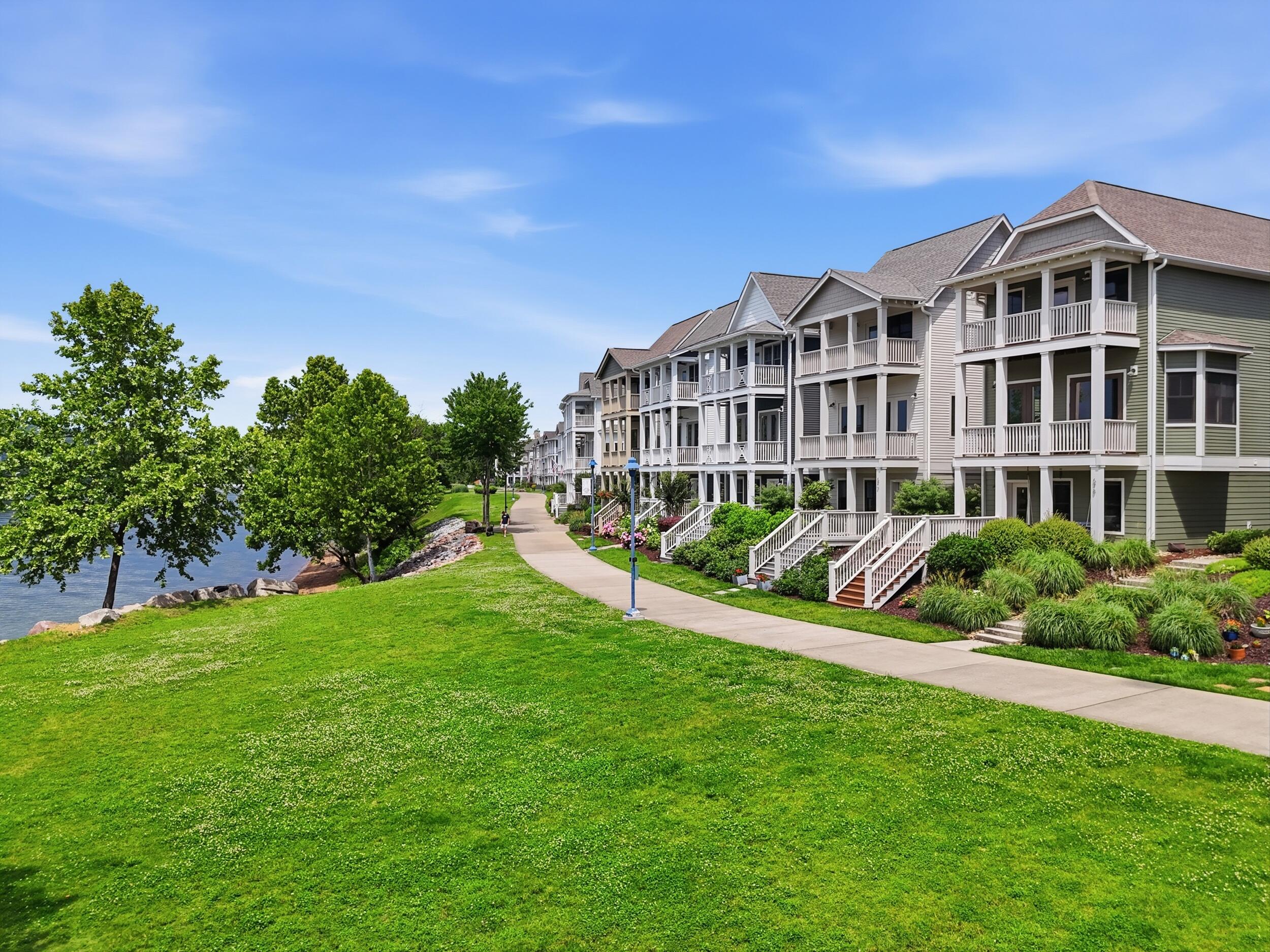 926 Landings Drive