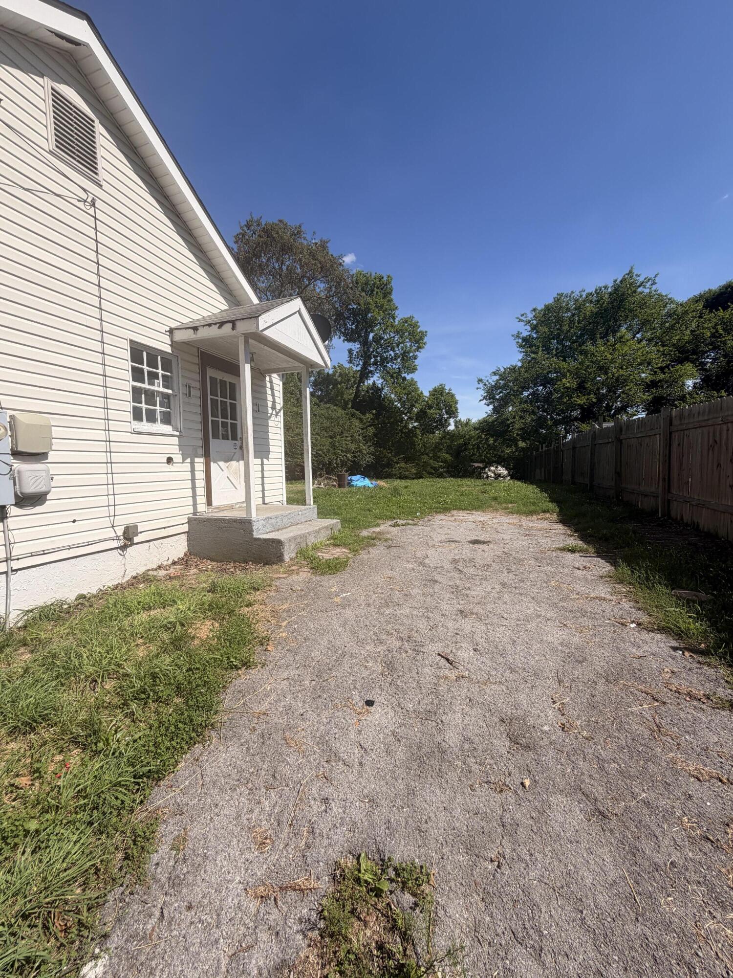754 Hickory Street