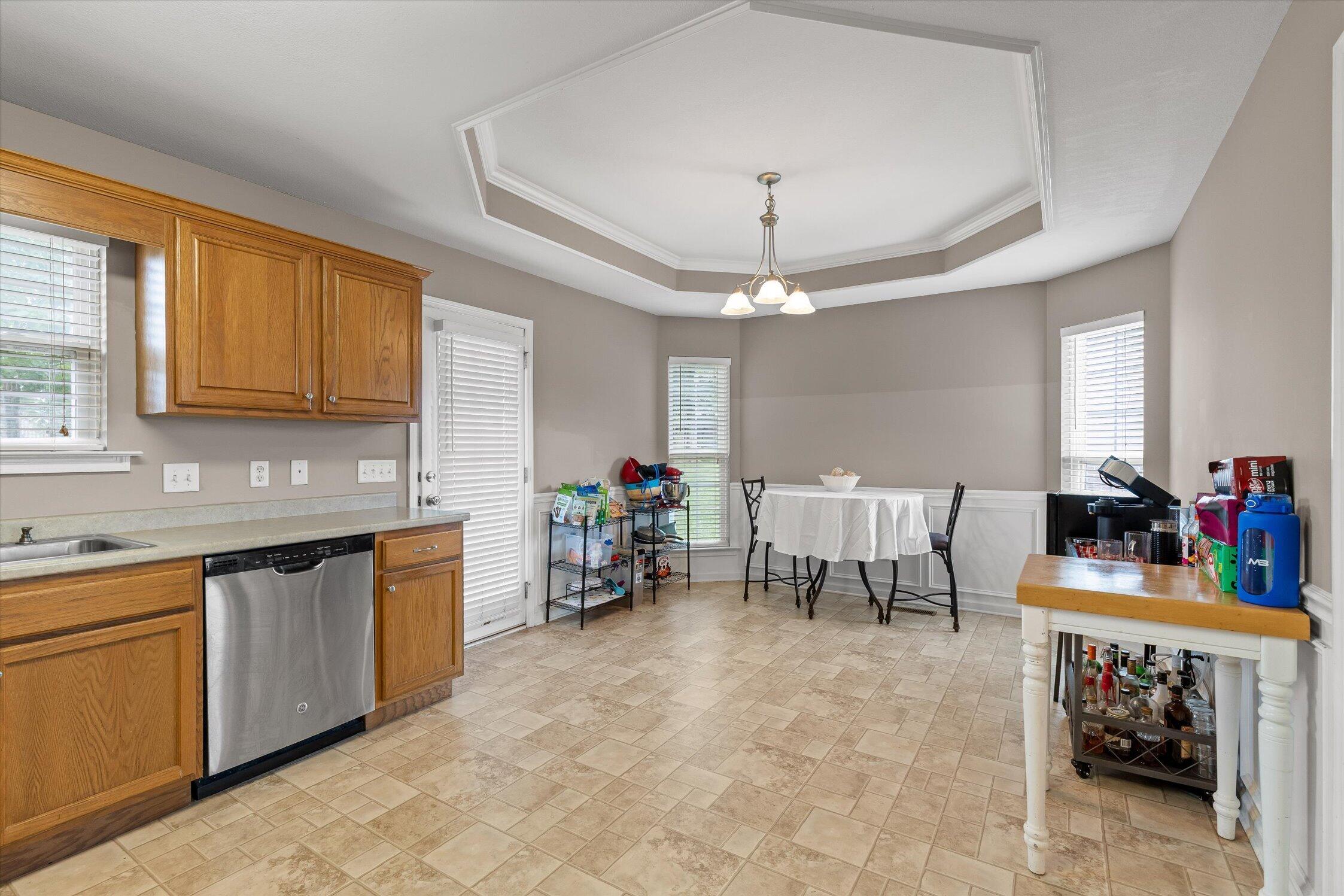 1024 Ryan Ridge Road, 18