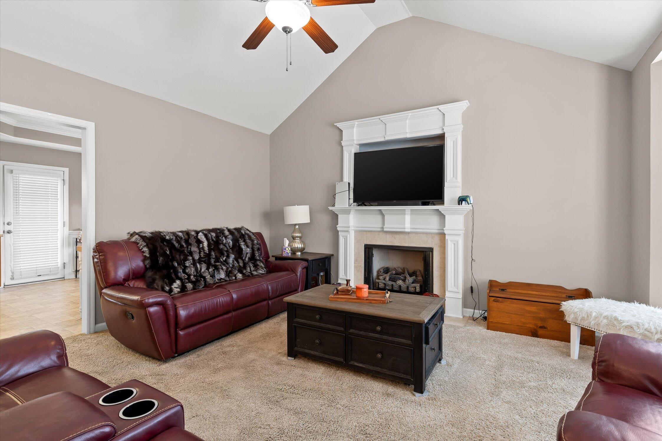 1024 Ryan Ridge Road, 18