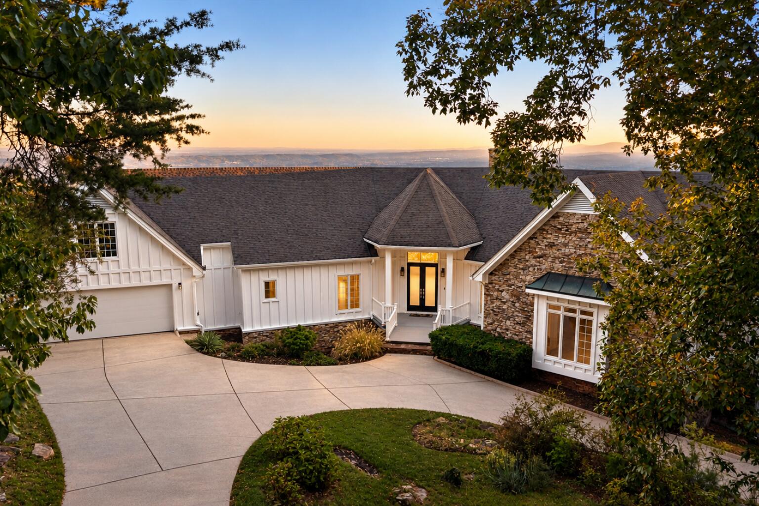 921 Rose Marie Court