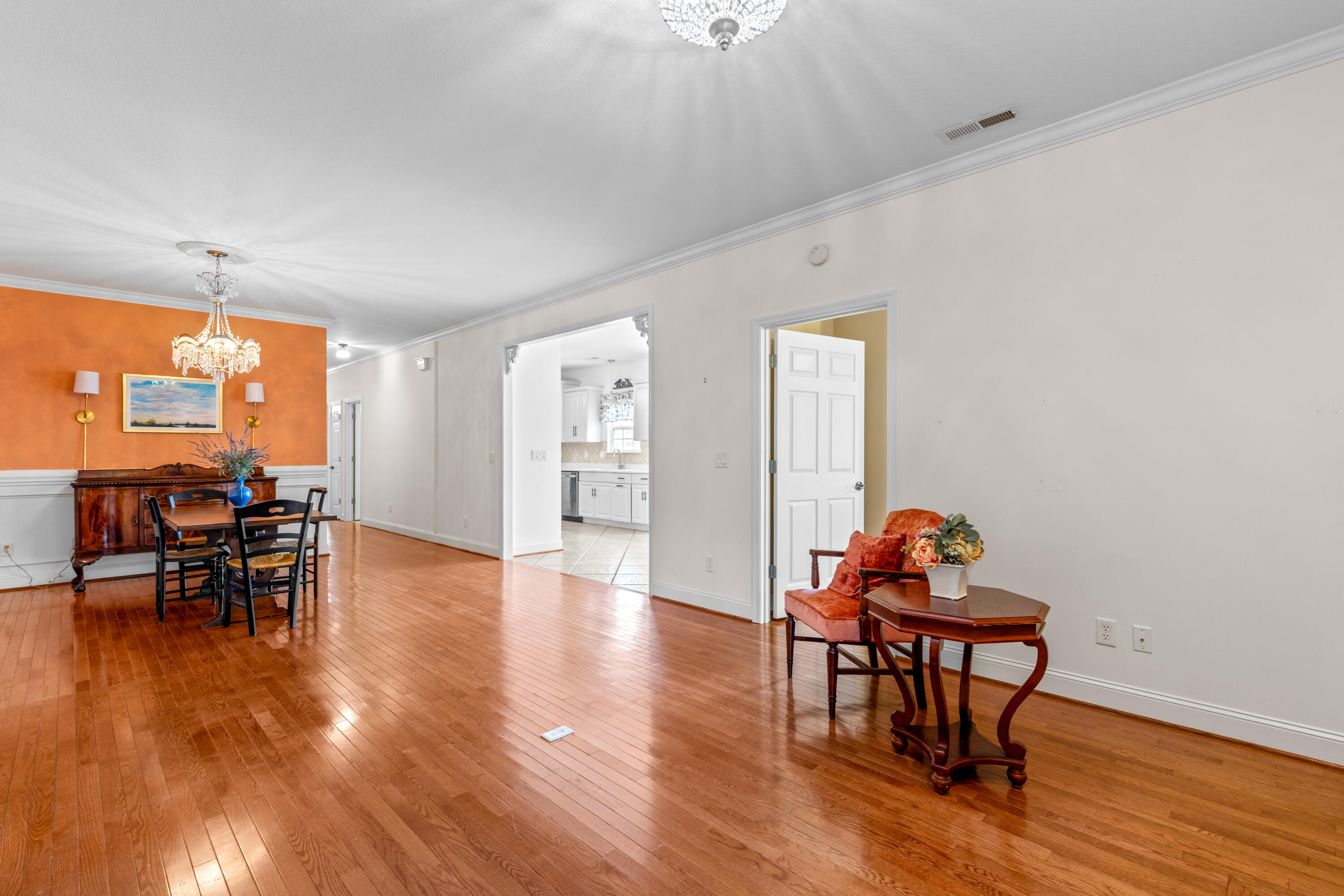 6245 Jacq Court, 56