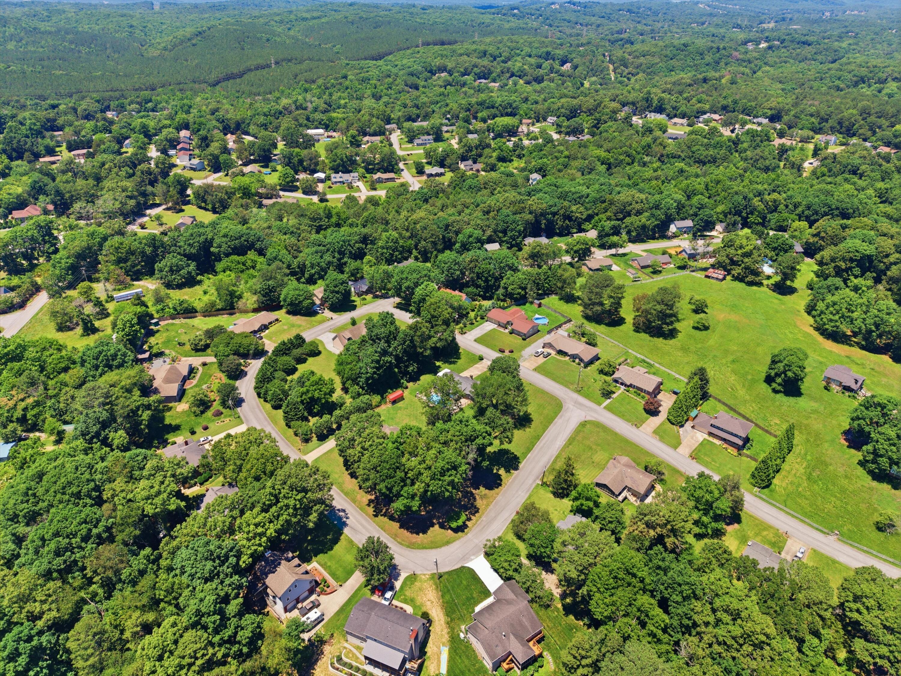 5308 Woody Trail