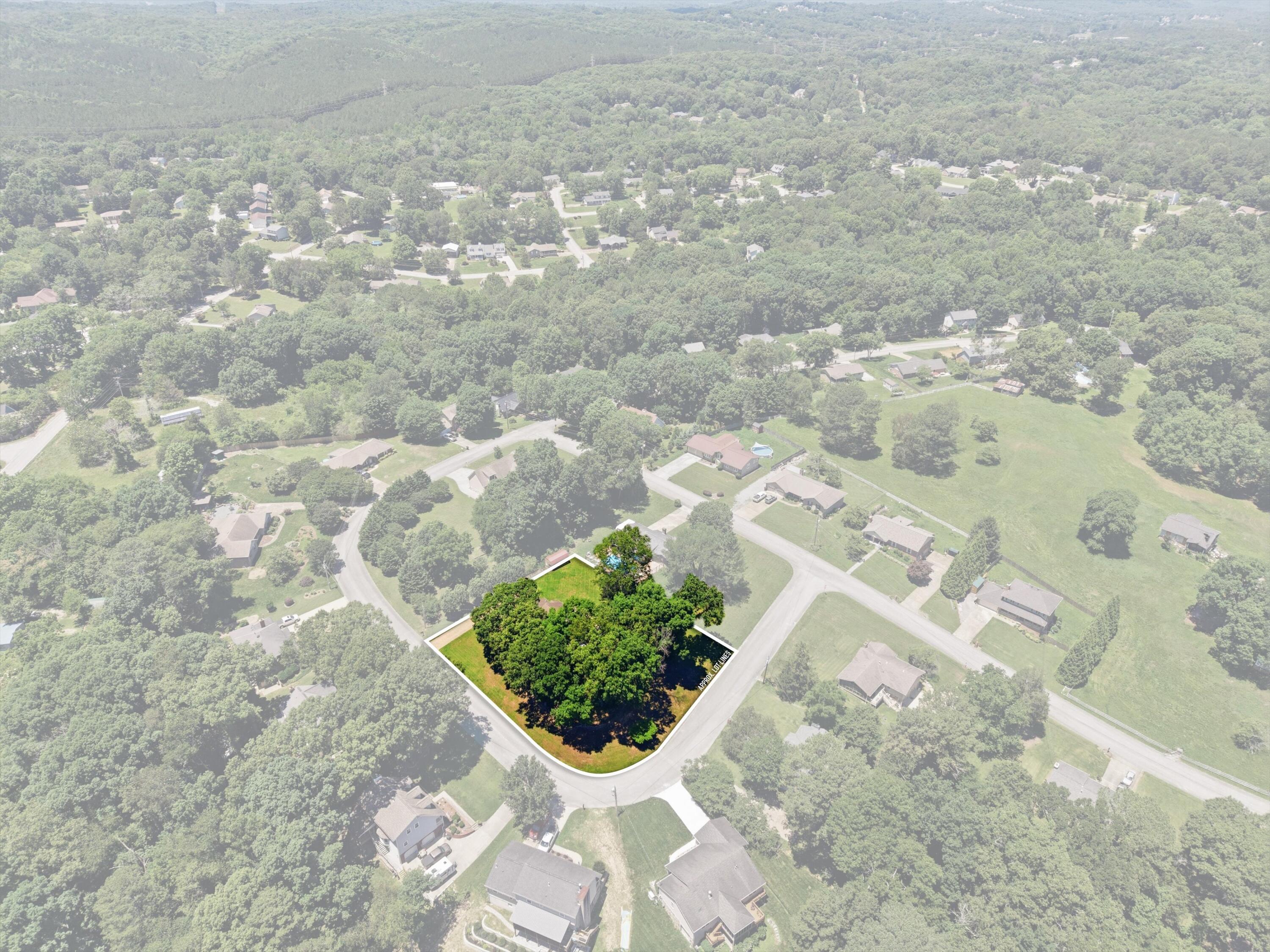 5308 Woody Trail