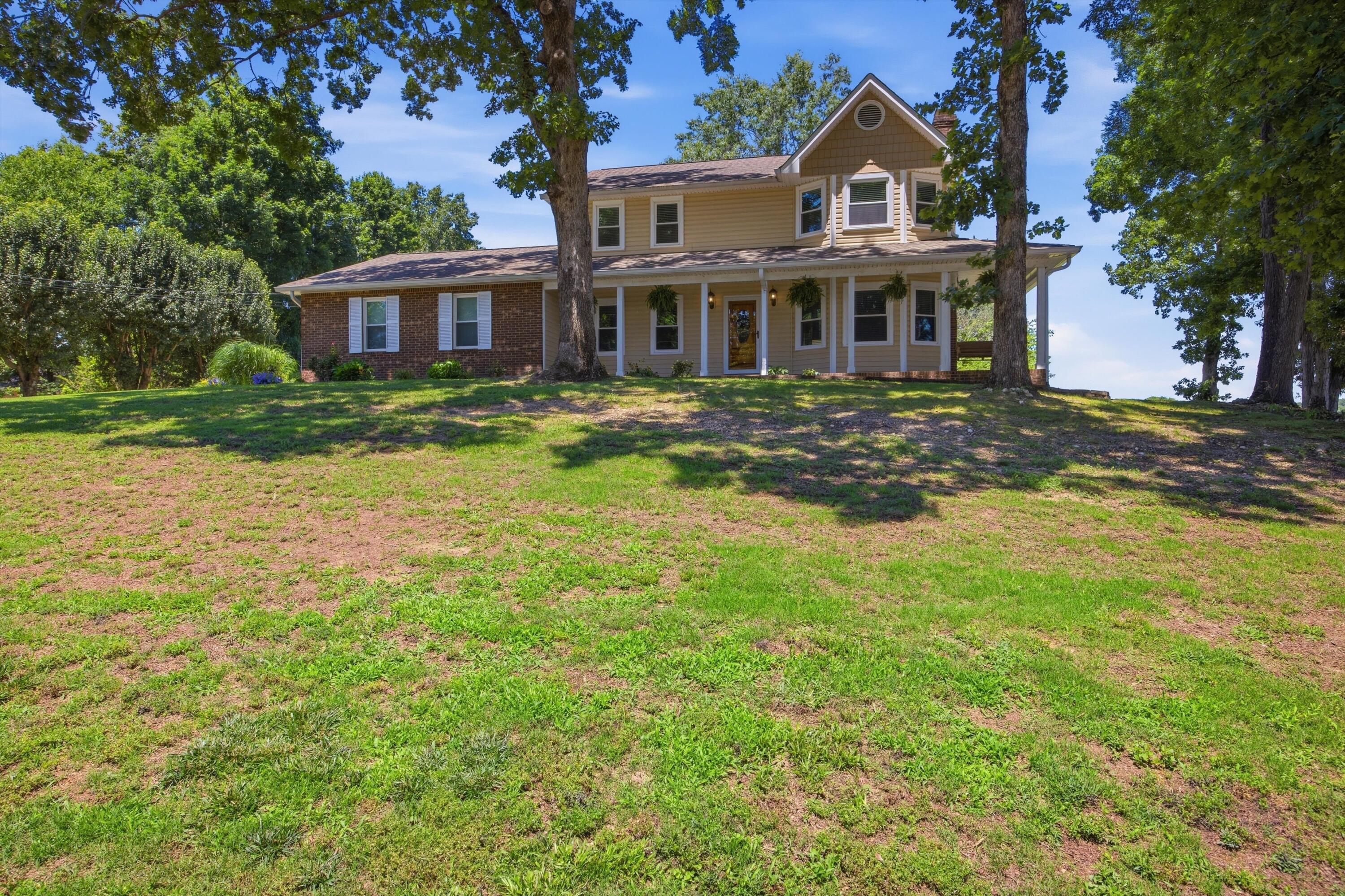 5308 Woody Trail