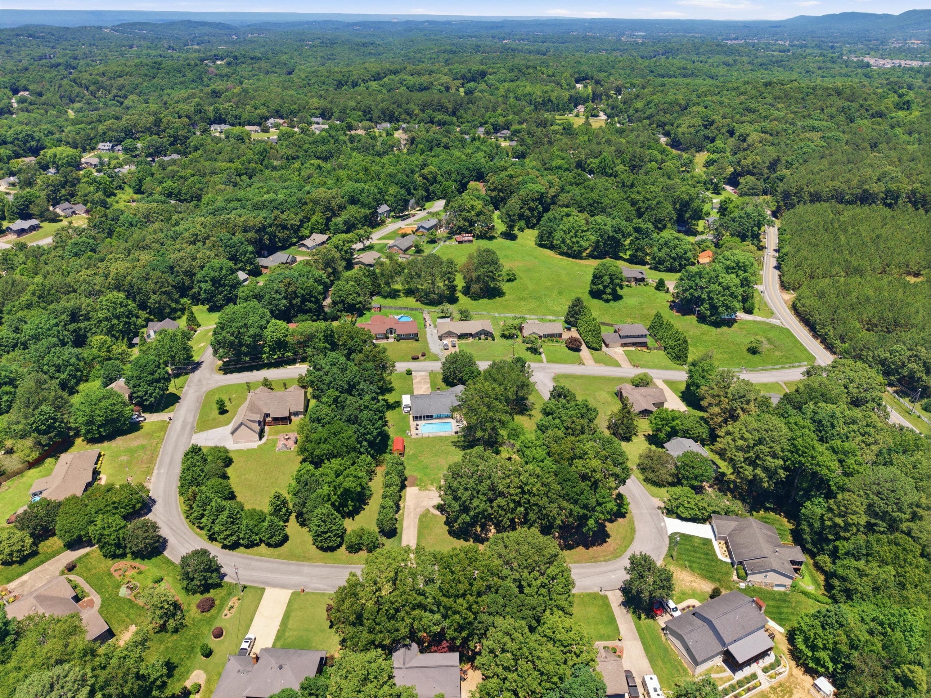 5308 Woody Trail