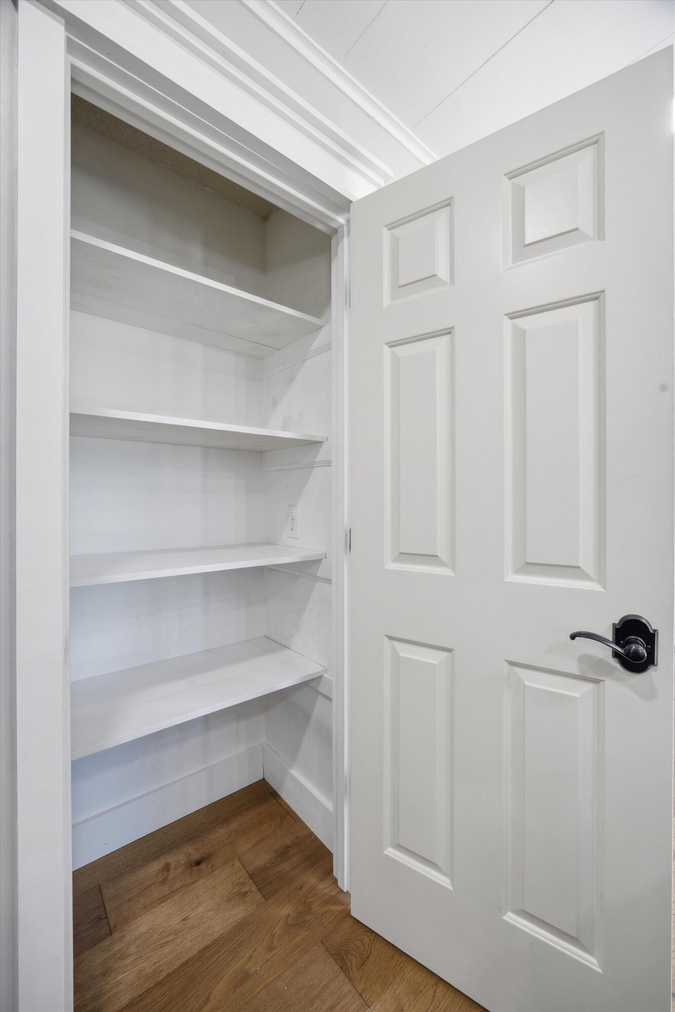 5308 Woody Trail