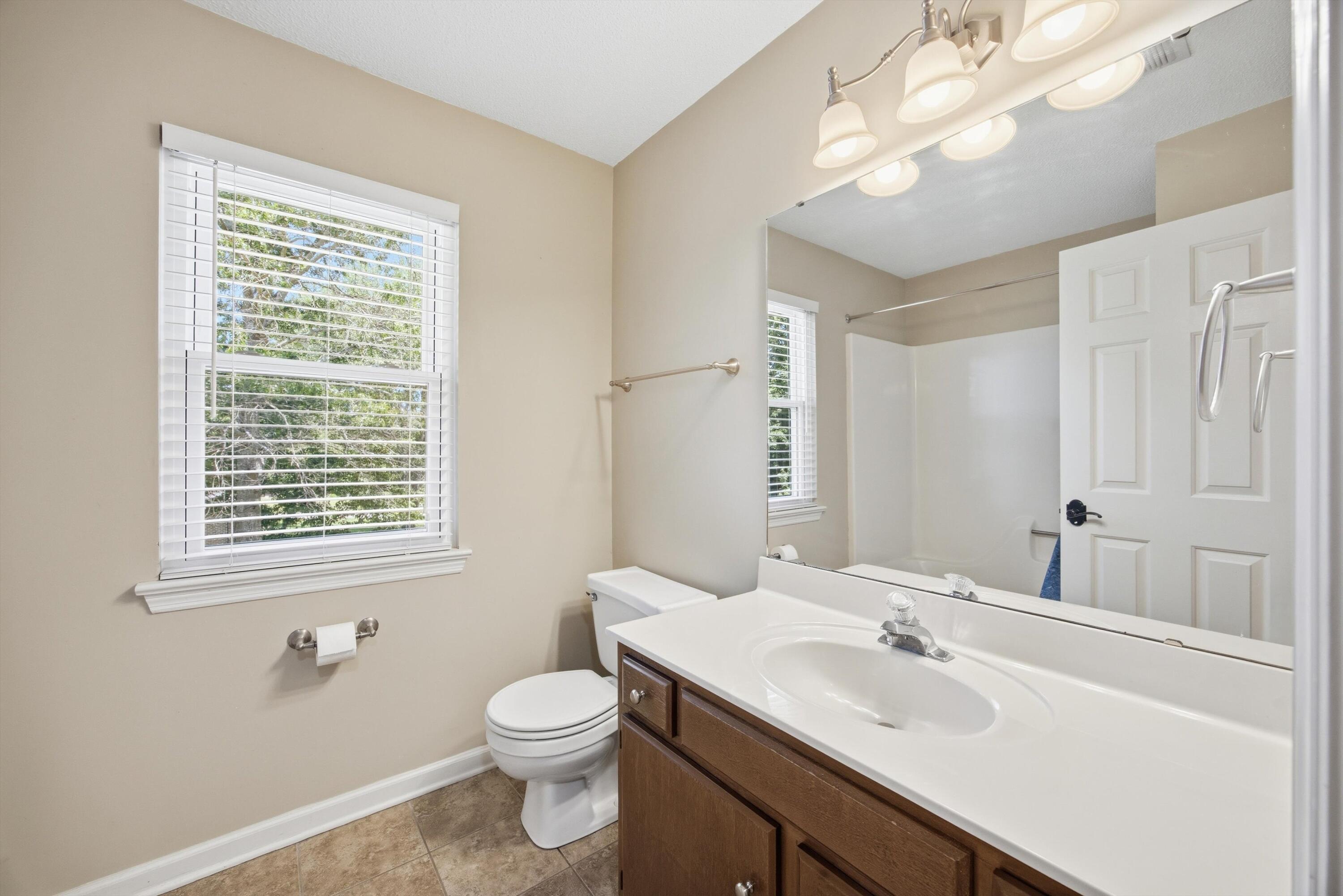 5308 Woody Trail