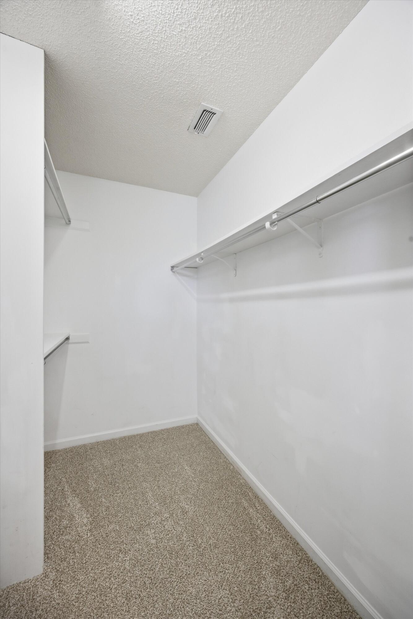 5308 Woody Trail