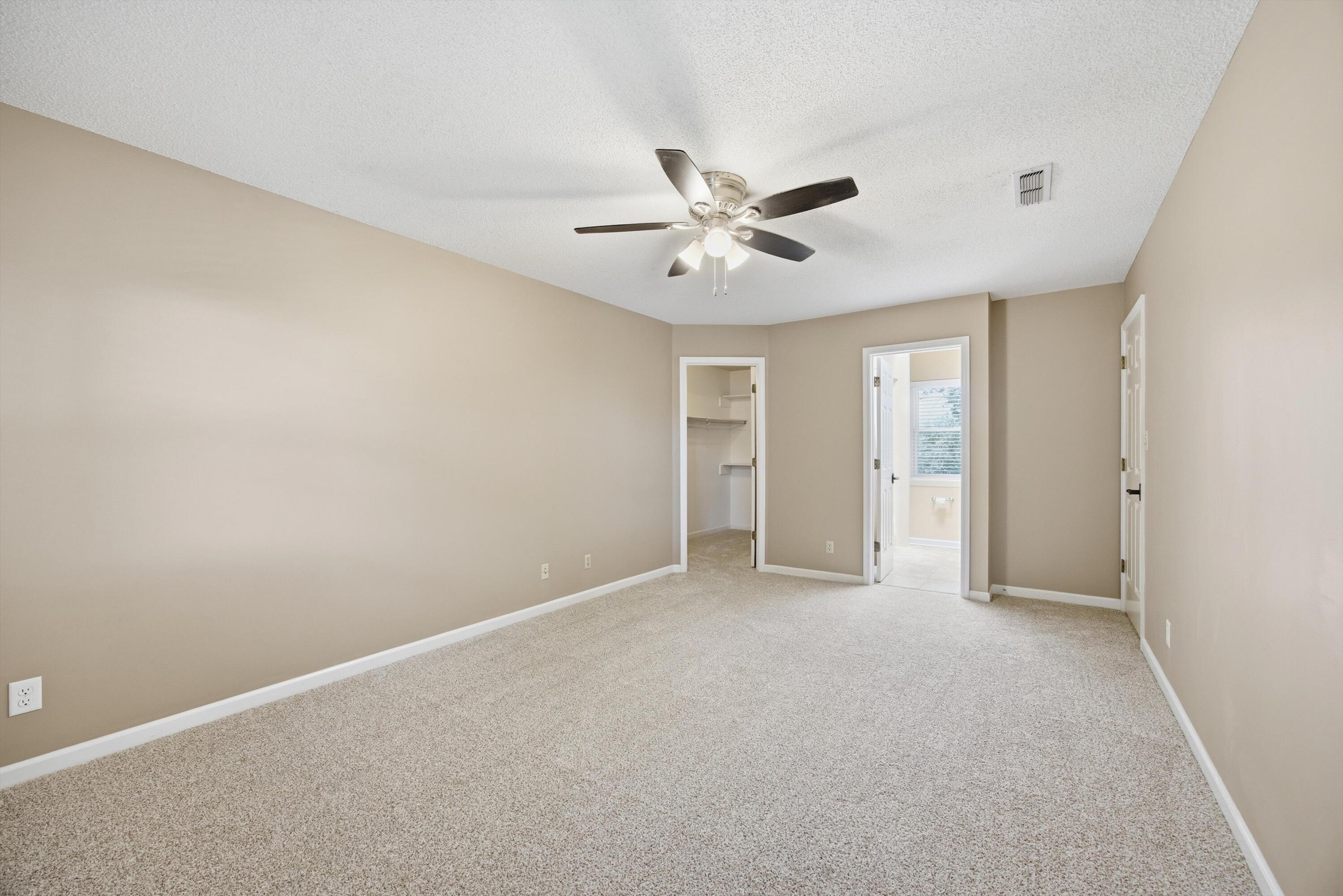 5308 Woody Trail