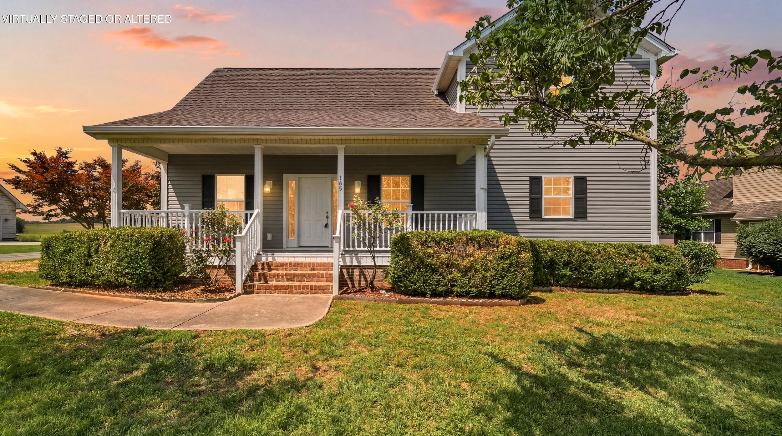 168 Windermere Lane NE